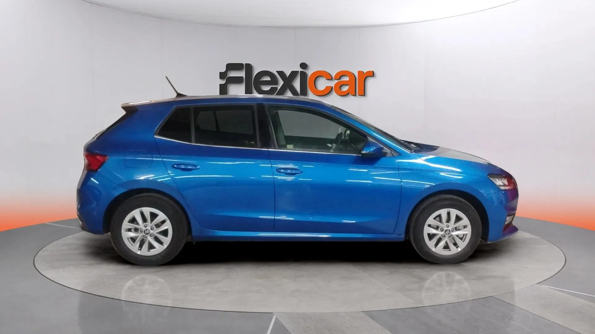 Škoda Fabia 1.0 TSI DSG Selection - foto 3
