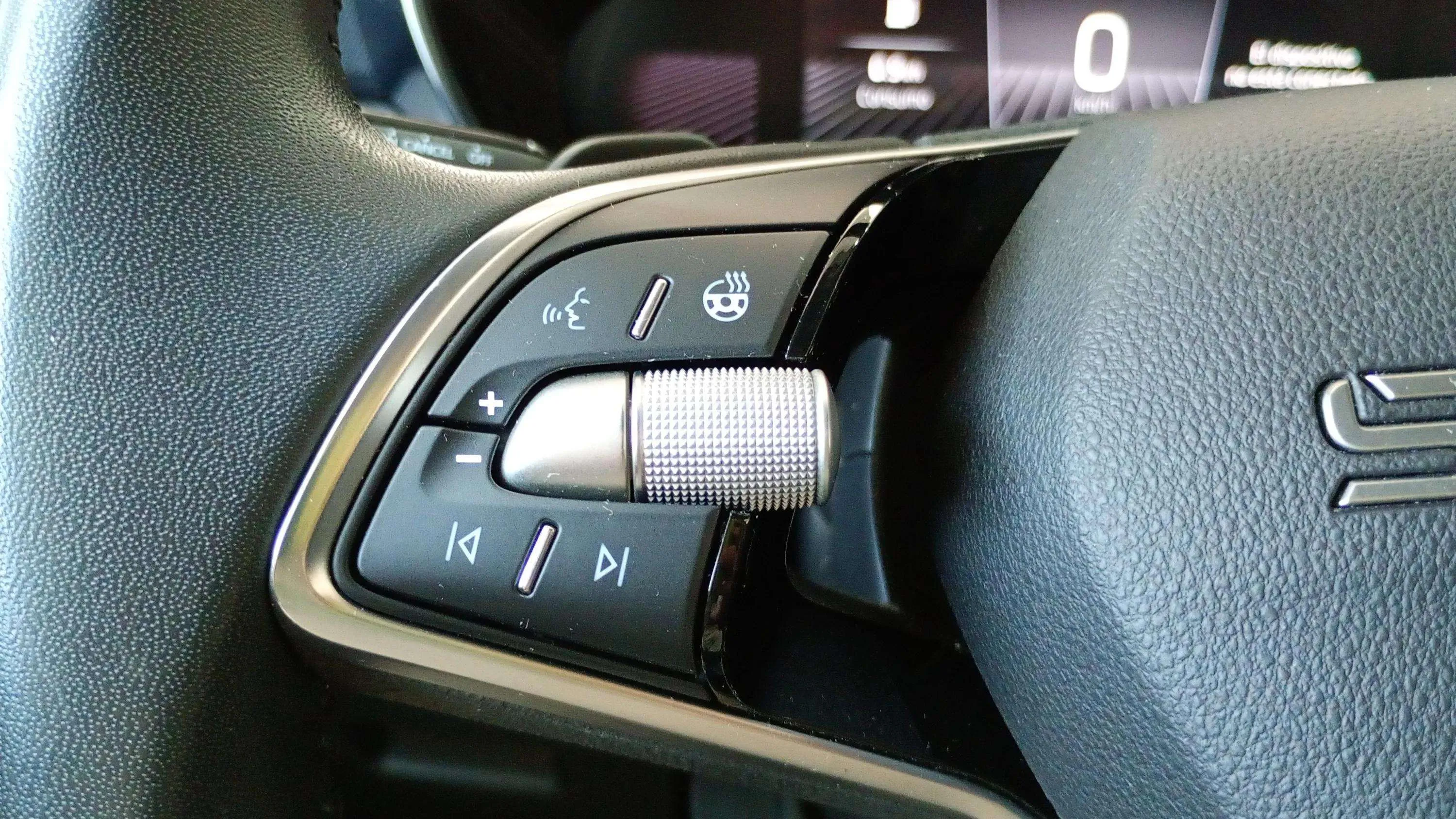 Škoda Fabia 1.0 TSI DSG Selection - foto 15