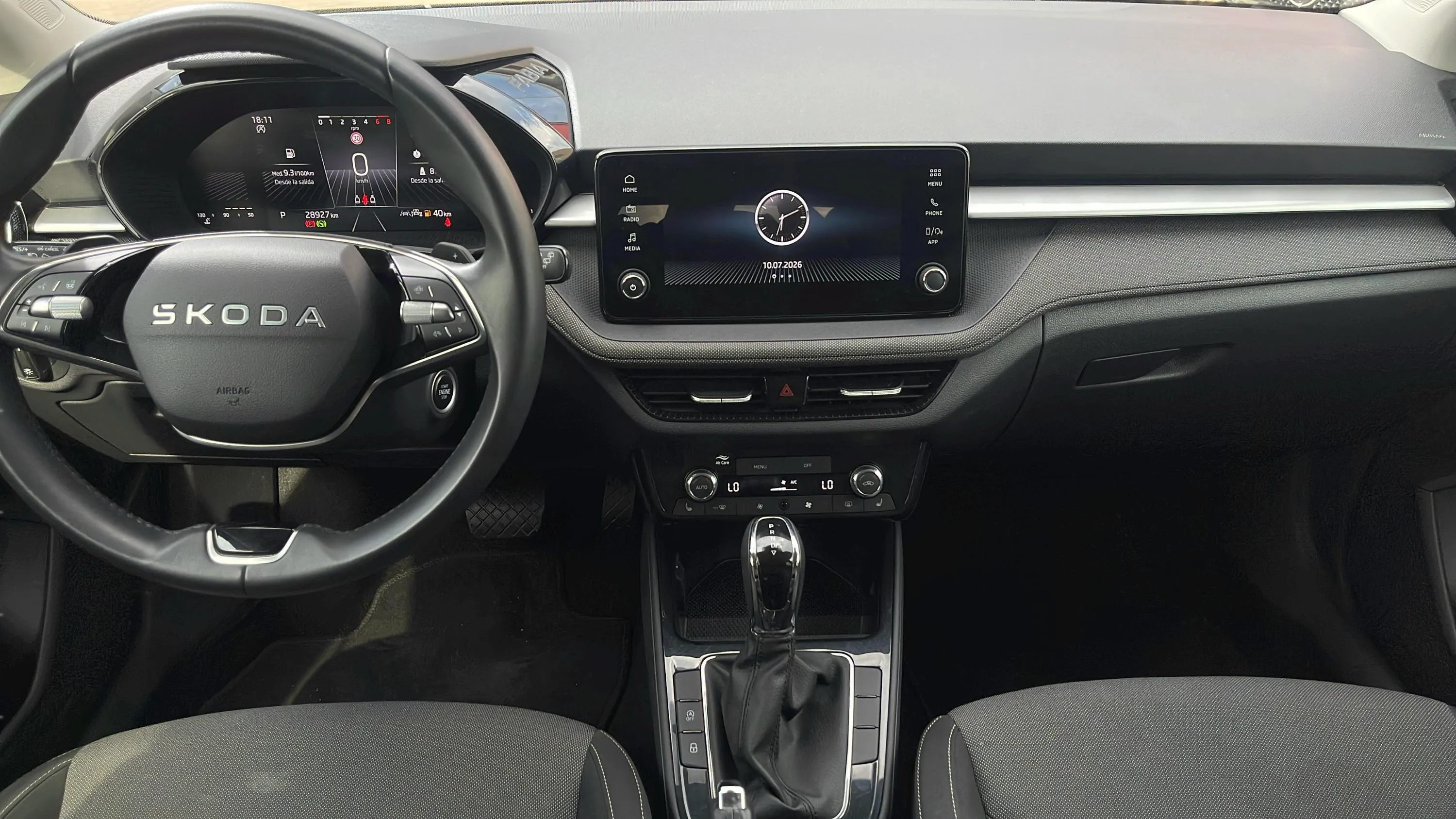 Škoda Fabia 1.0 TSI DSG Selection - foto 9