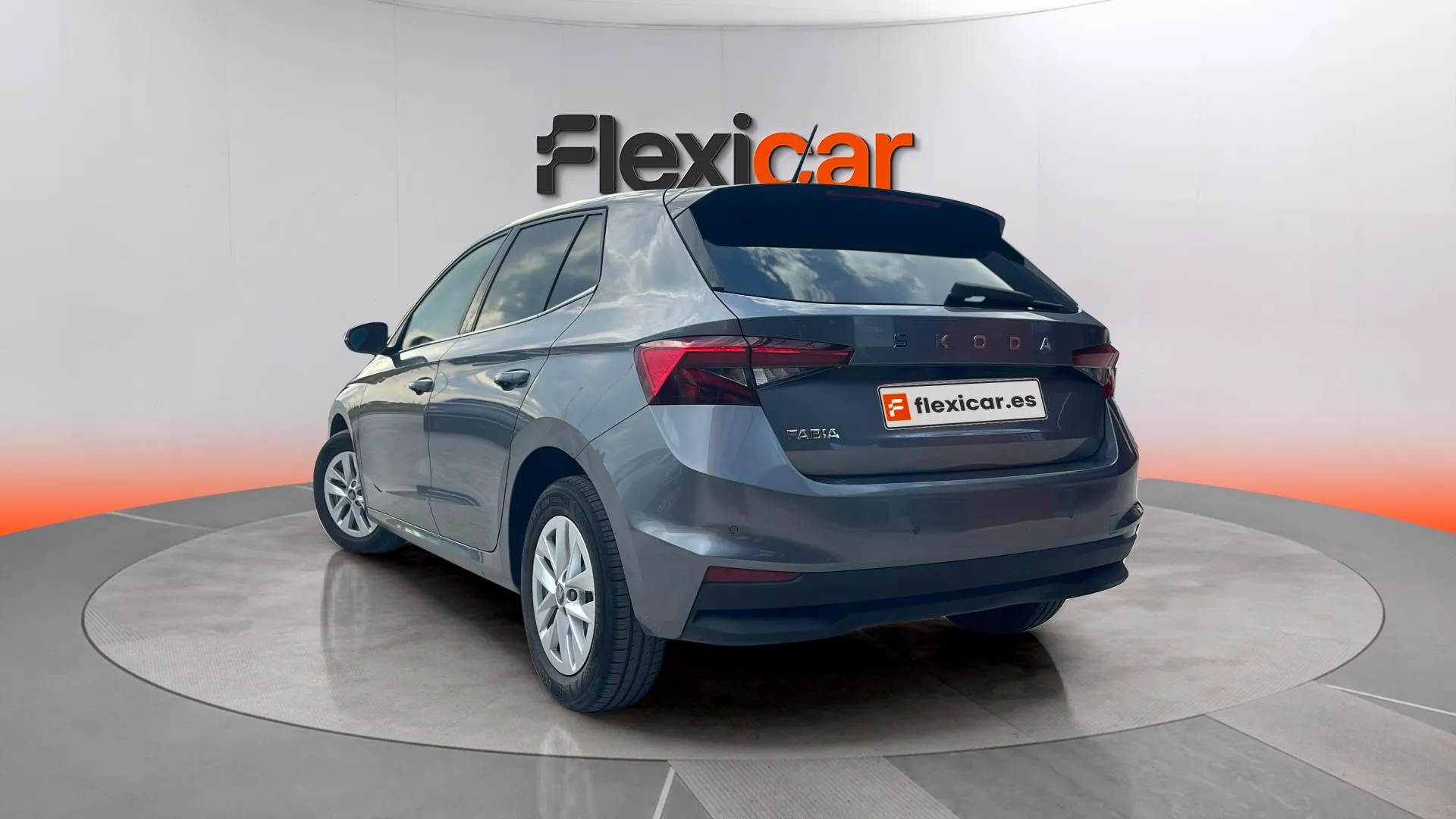 Škoda Fabia 1.0 TSI DSG Selection - foto 6
