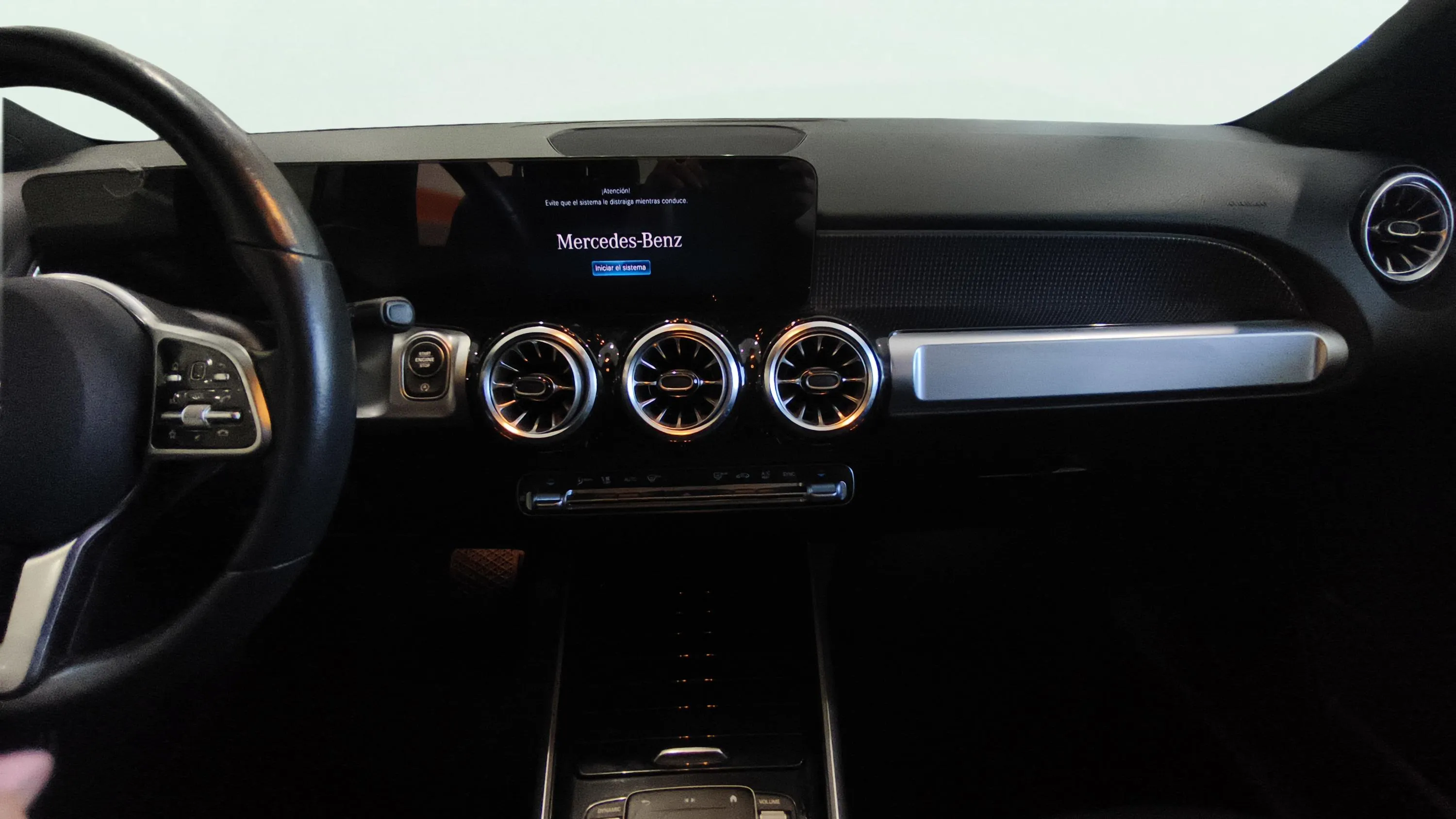 Mercedes-Benz GLB 2.0 GLB 200 D DCT - foto 11