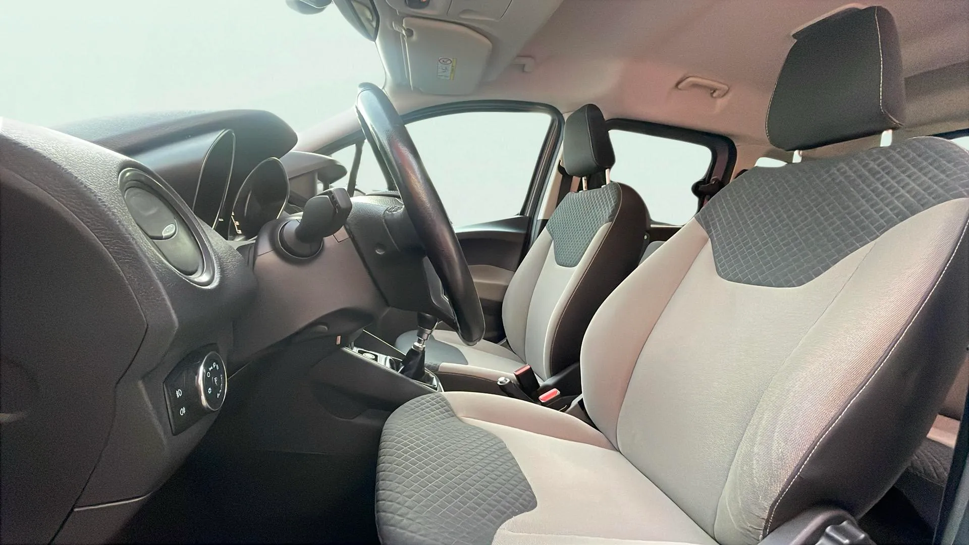 Ford Tourneo Courier 1.0 EcoBoost Ambiente - foto 13