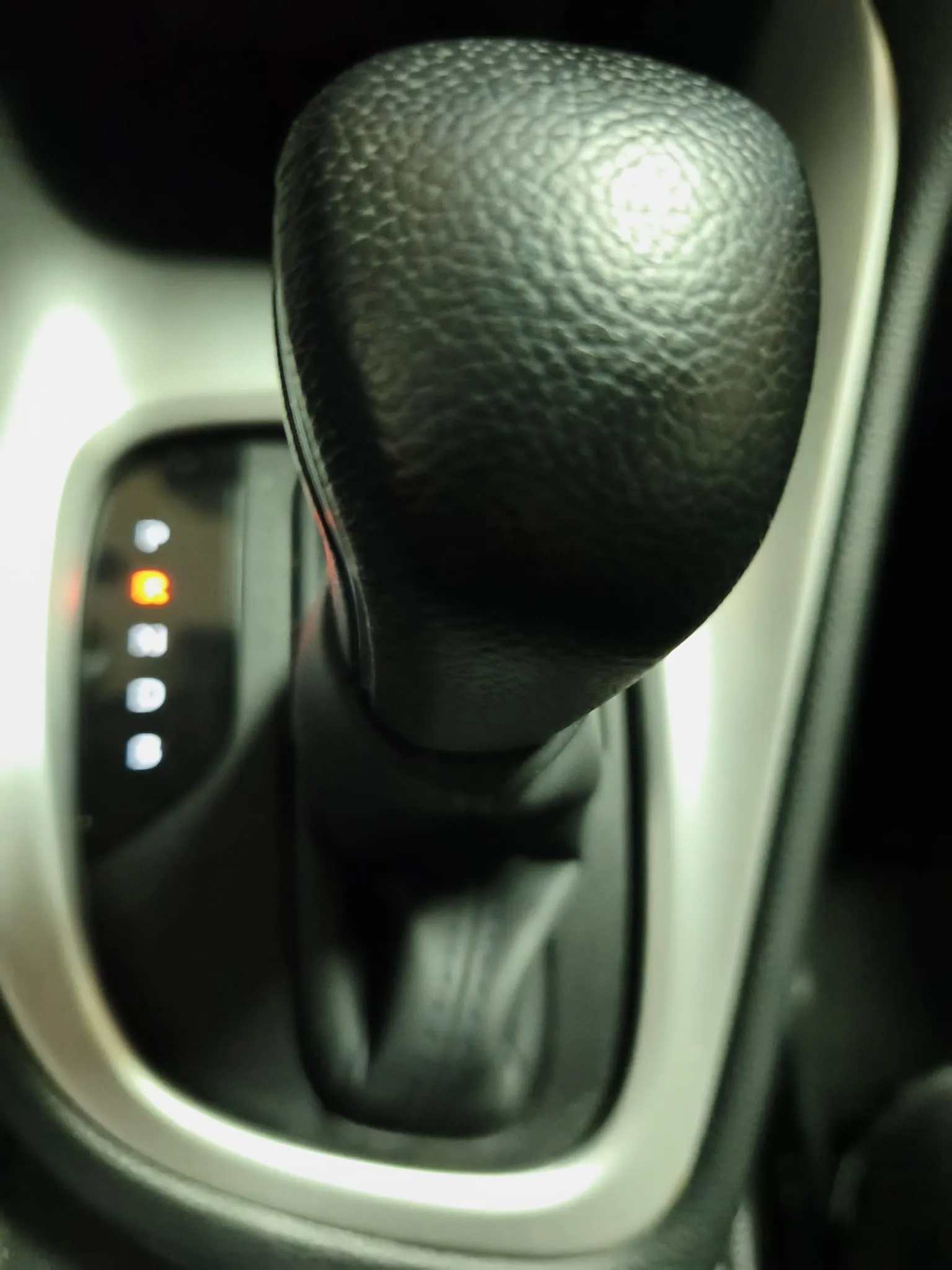 Toyota Yaris 1.5 120H Active Plus - foto 13