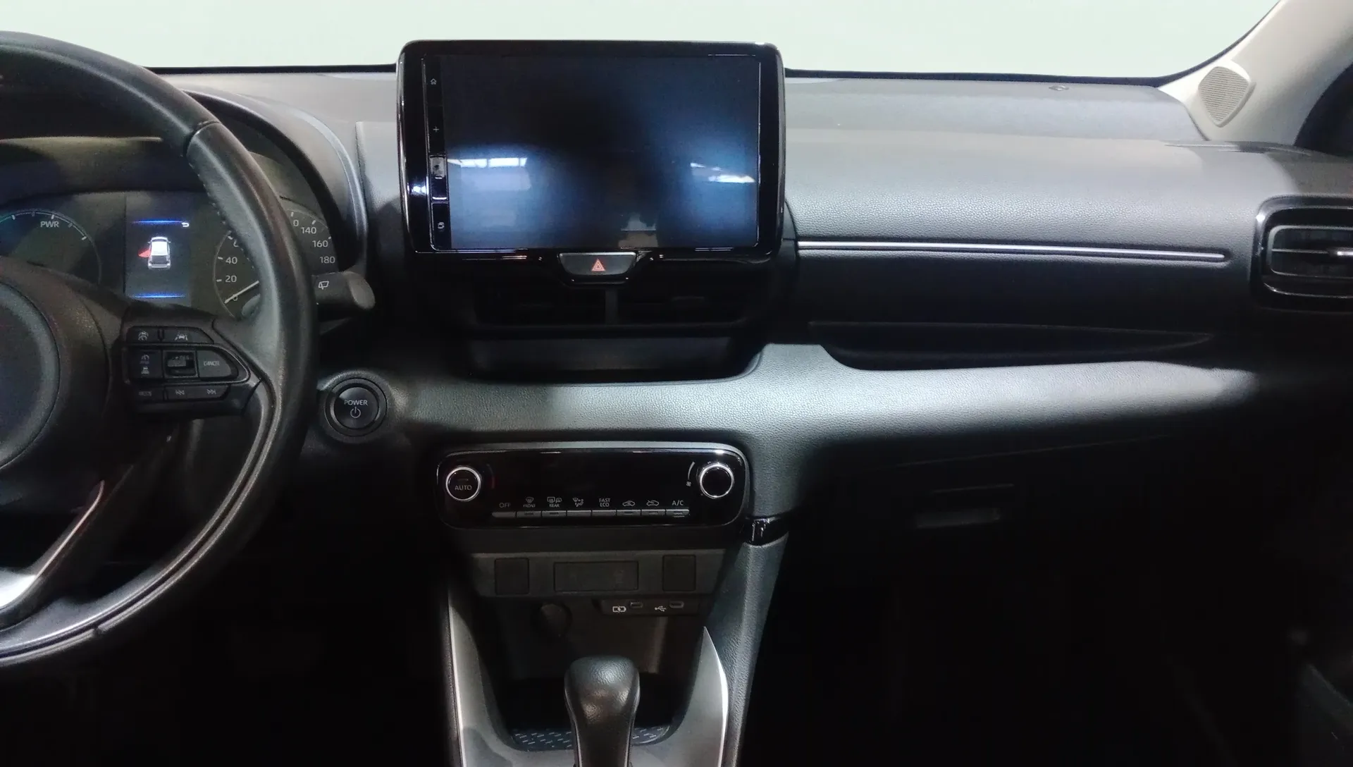 Toyota Yaris Active Plus 1.5 Hybrid AUT - foto 10