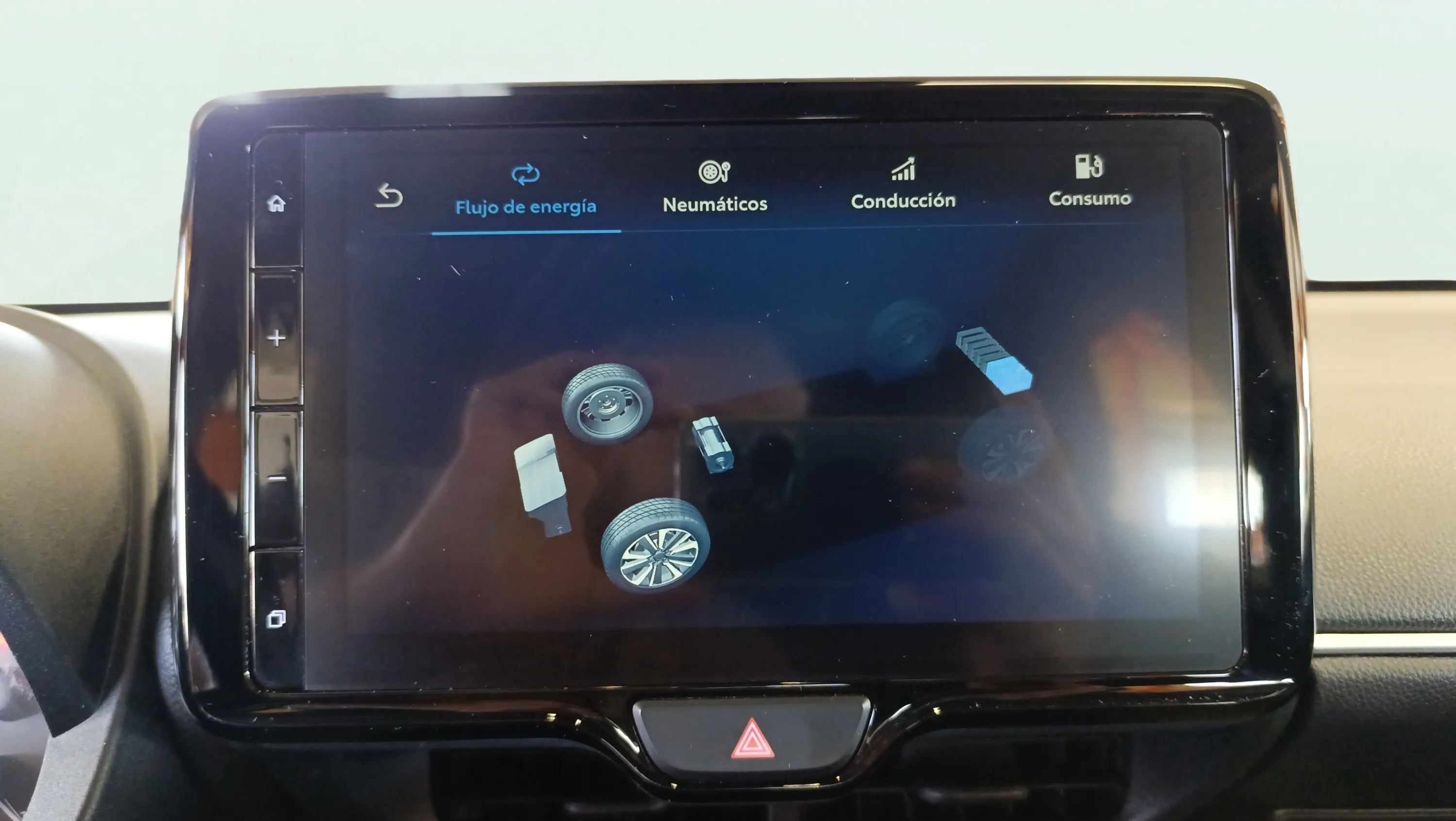 Toyota Yaris Active Plus 1.5 Hybrid AUT - foto 20