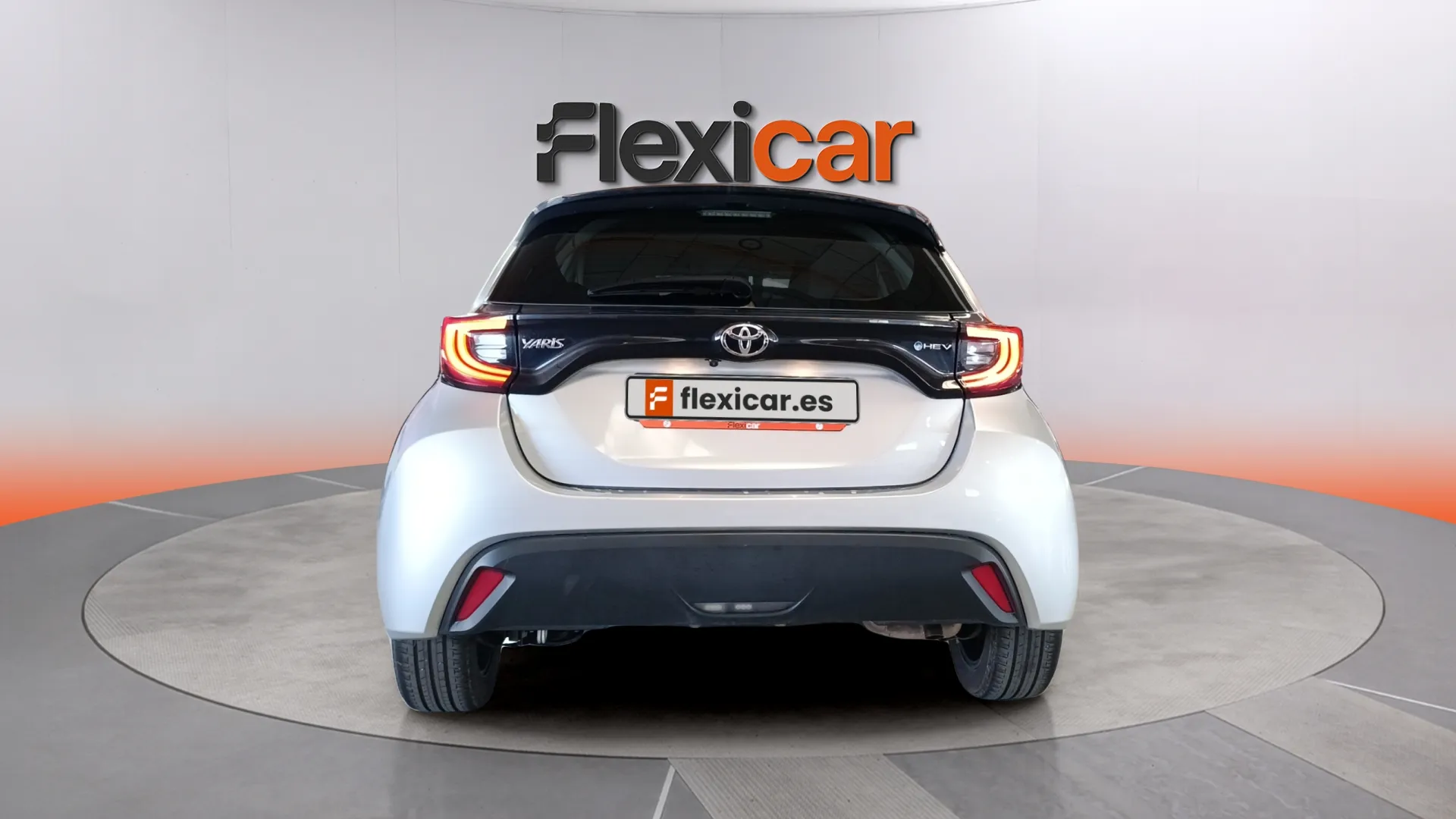 Toyota Yaris Active Plus 1.5 Hybrid AUT - foto 4