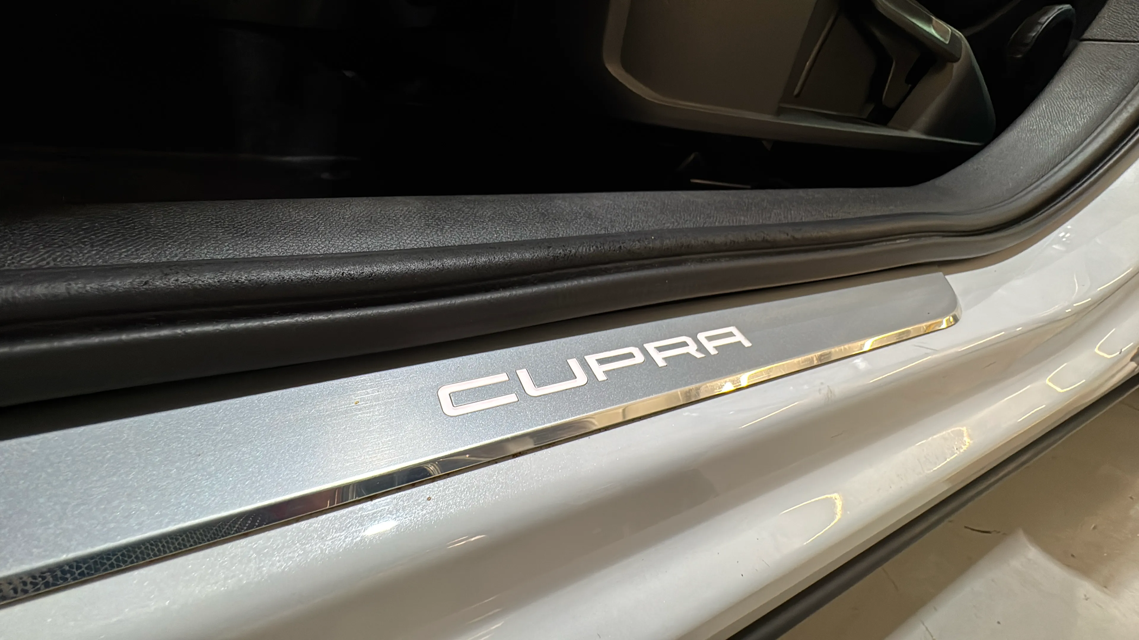 Cupra Formentor 1.5 TSI - foto 16