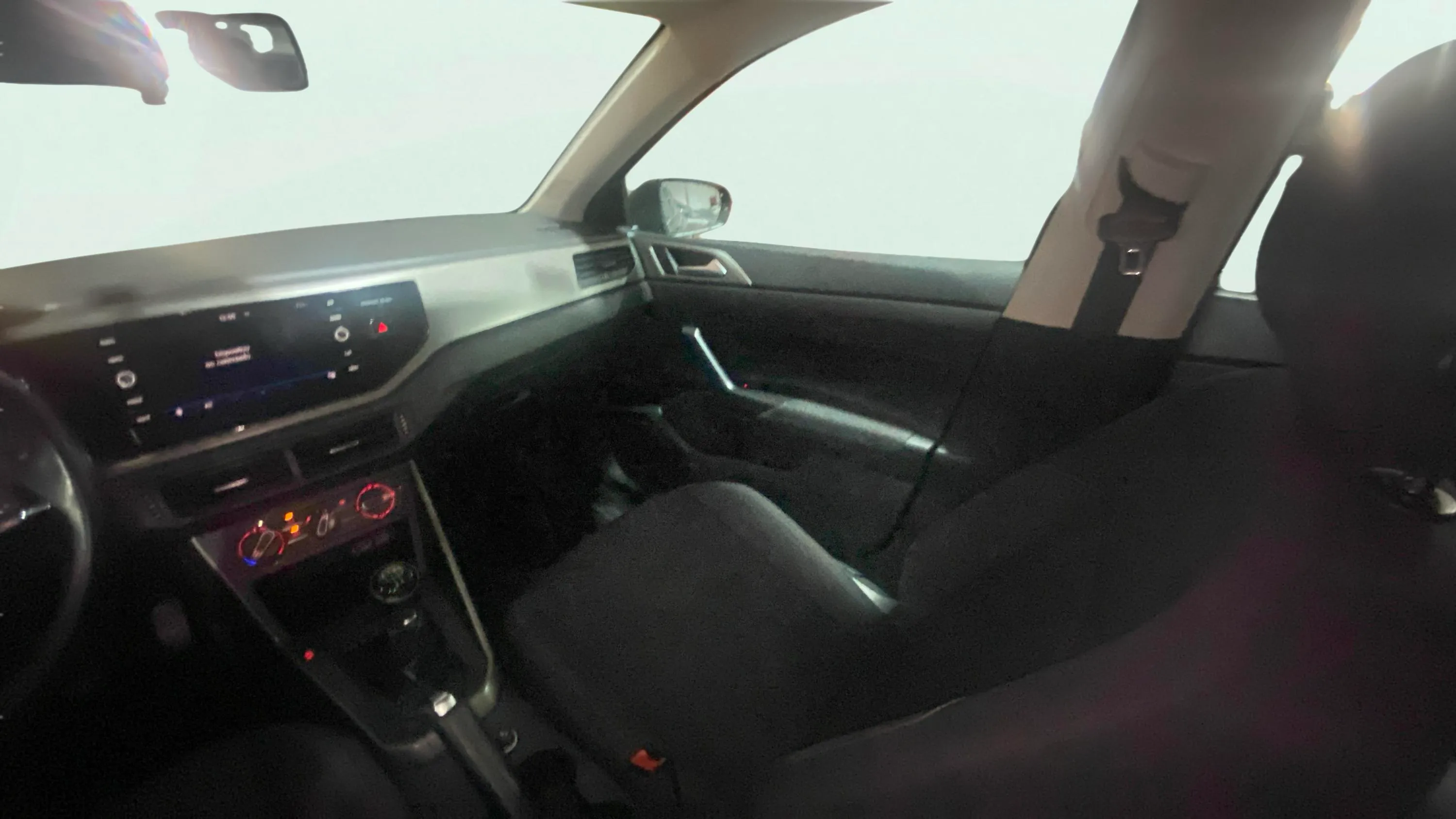 Volkswagen Polo Advance 1.0 TSI - foto 8