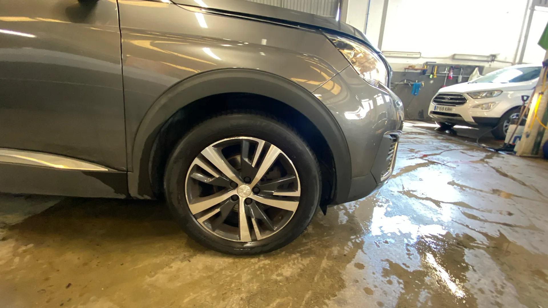 Peugeot 5008 Allure 1.5 BlueHDi 130 - foto 17