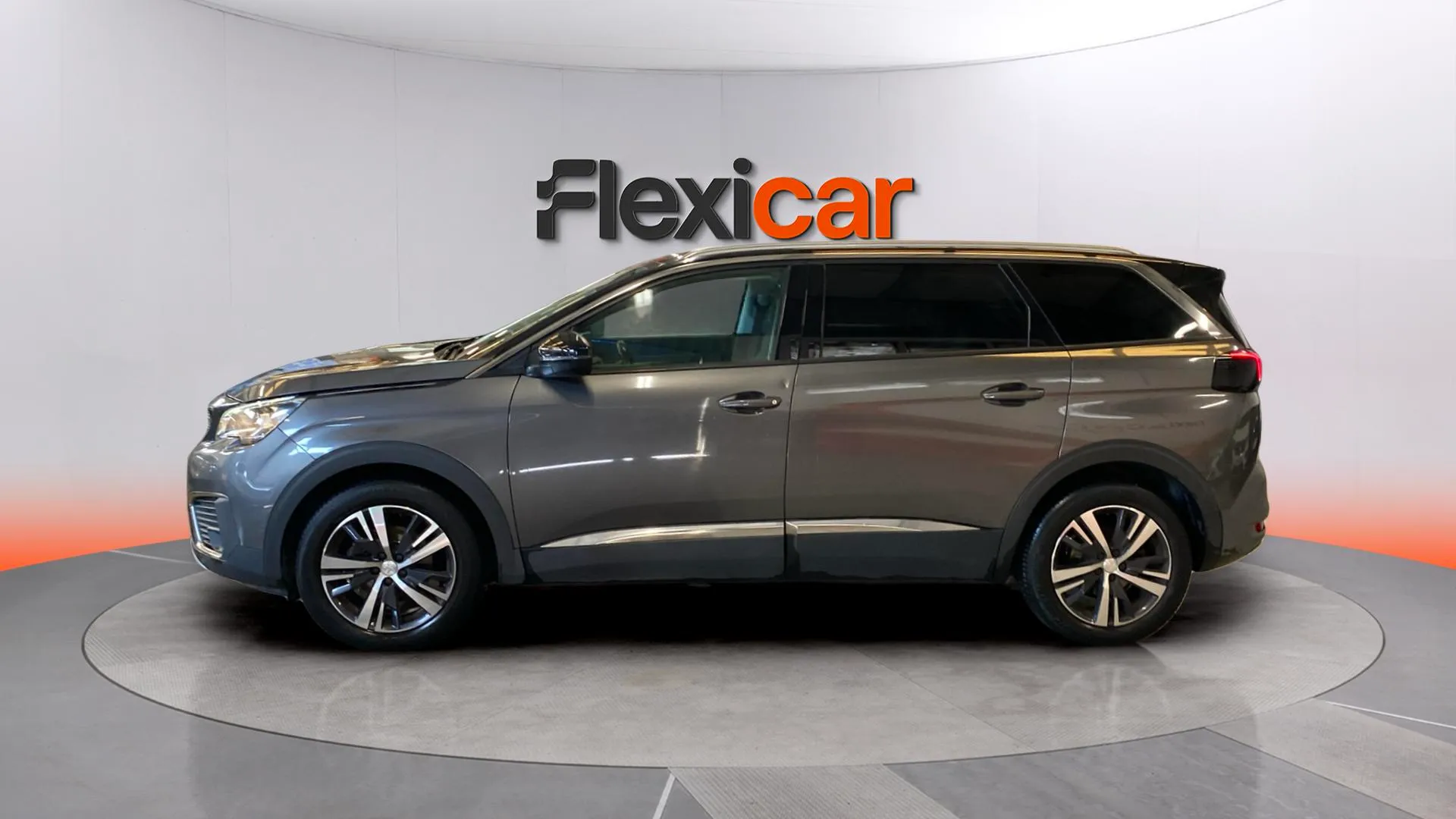 Peugeot 5008 Allure 1.5 BlueHDi 130 - foto 3