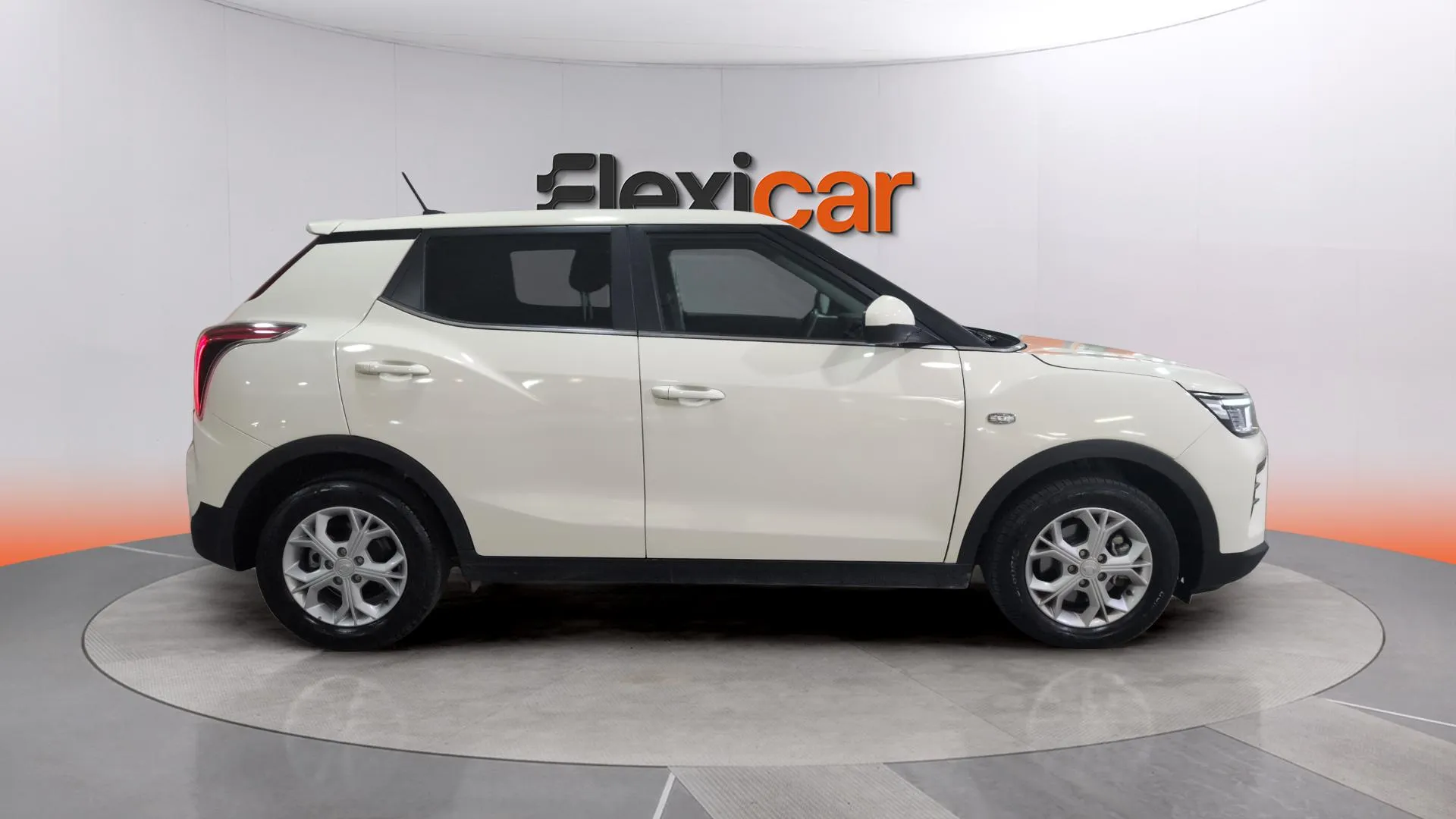 SsangYong Tivoli G15T LP Line - foto 8
