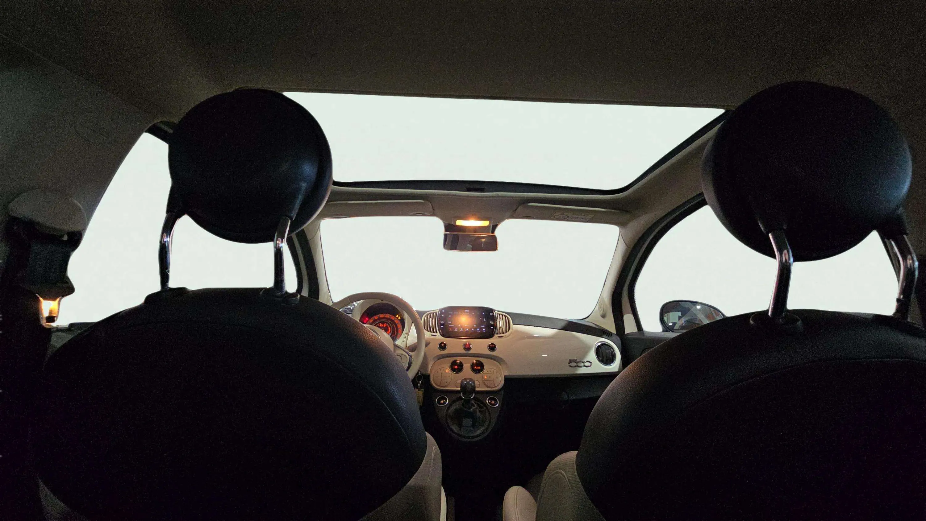 Fiat 500 Dolcevita 1.0 Hybrid - foto 22