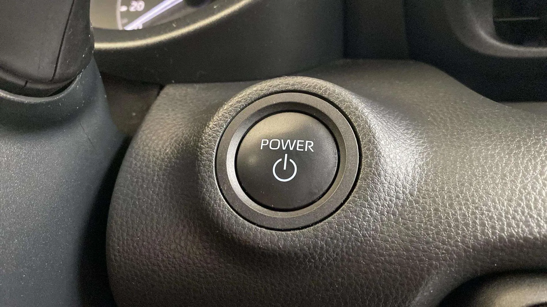 Toyota Yaris Active Plus 1.5 Hybrid AUT - foto 27