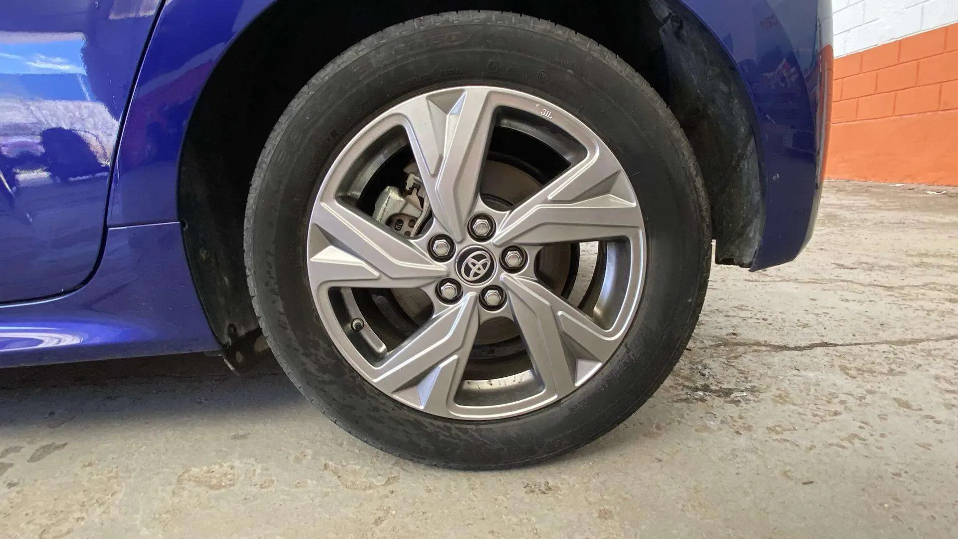 Toyota Yaris Active Plus 1.5 Hybrid AUT - foto 38