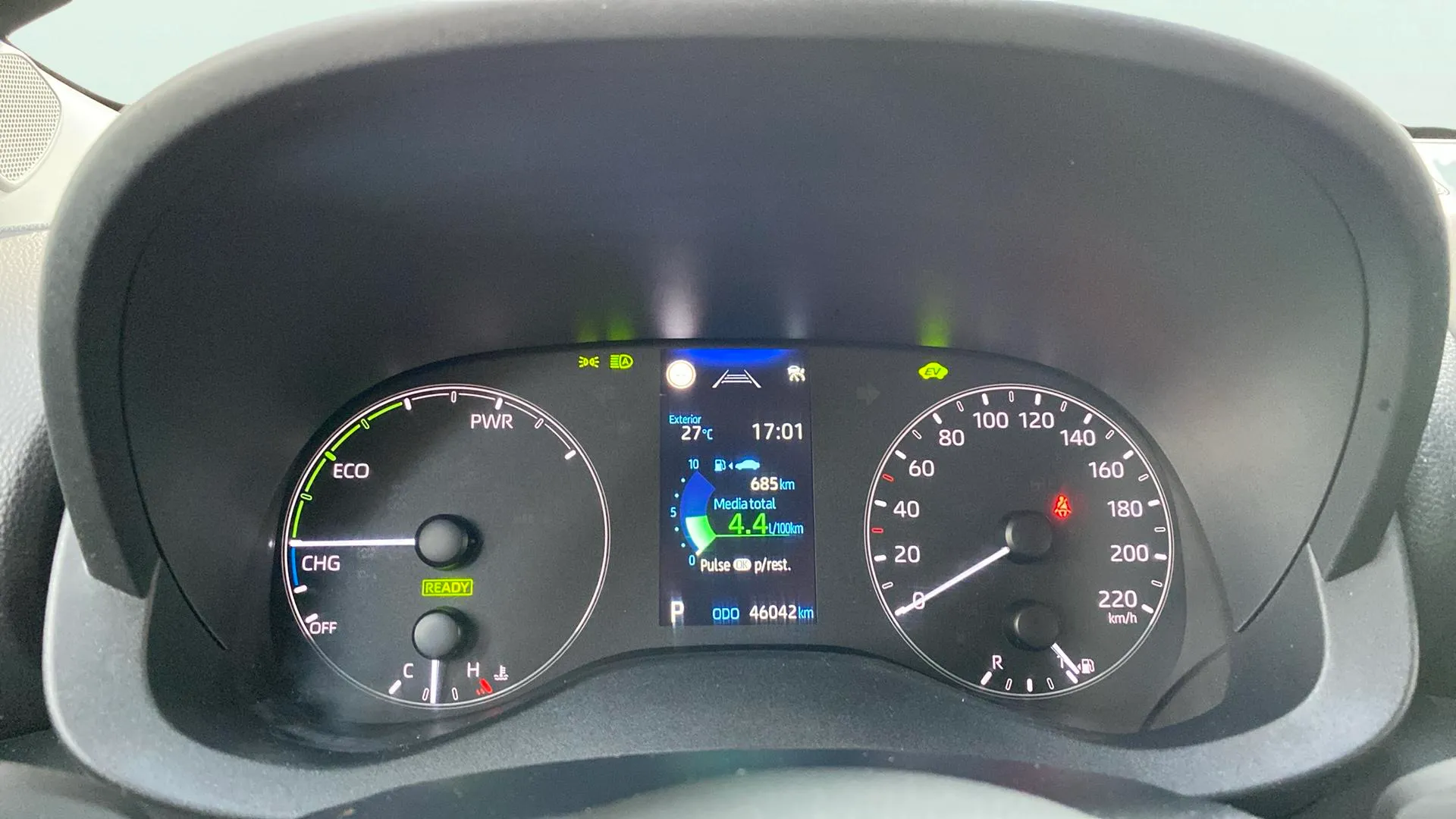 Toyota Yaris 1.5 120H Active Plus - foto 15