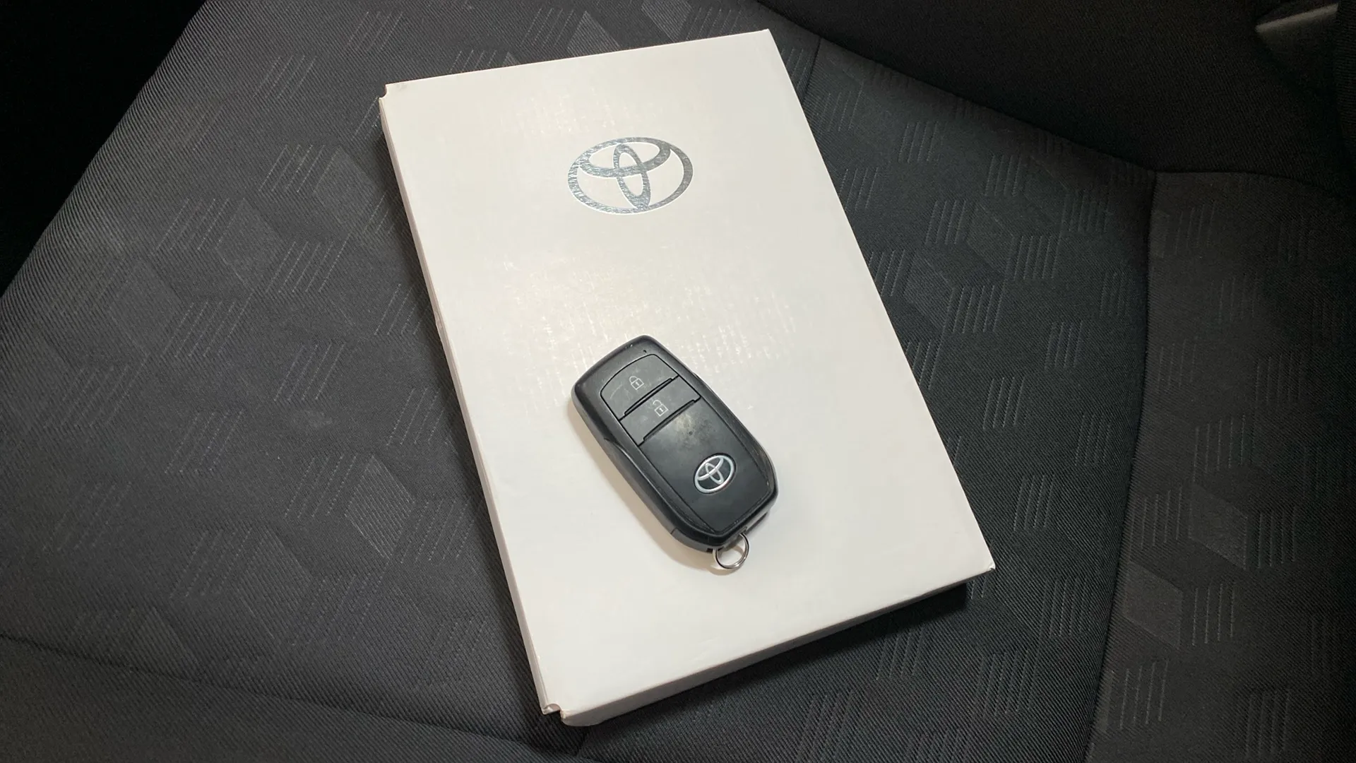 Toyota Yaris 1.5 120H Active Plus - foto 18