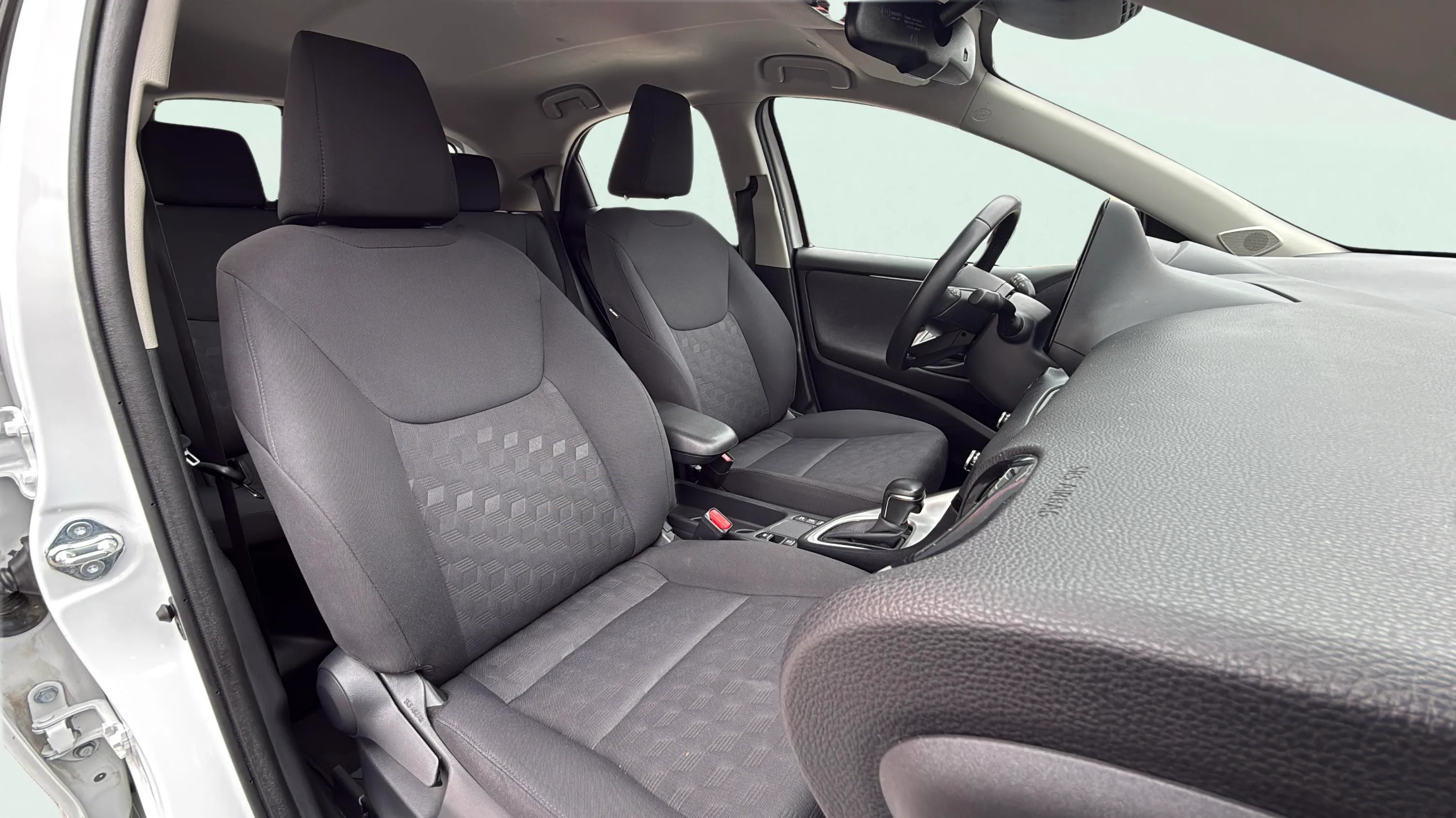 Toyota Yaris 1.5 120H Active Plus - foto 16