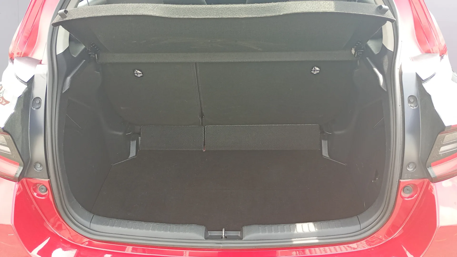 Toyota Yaris 1.5 120H Active Plus - foto 9
