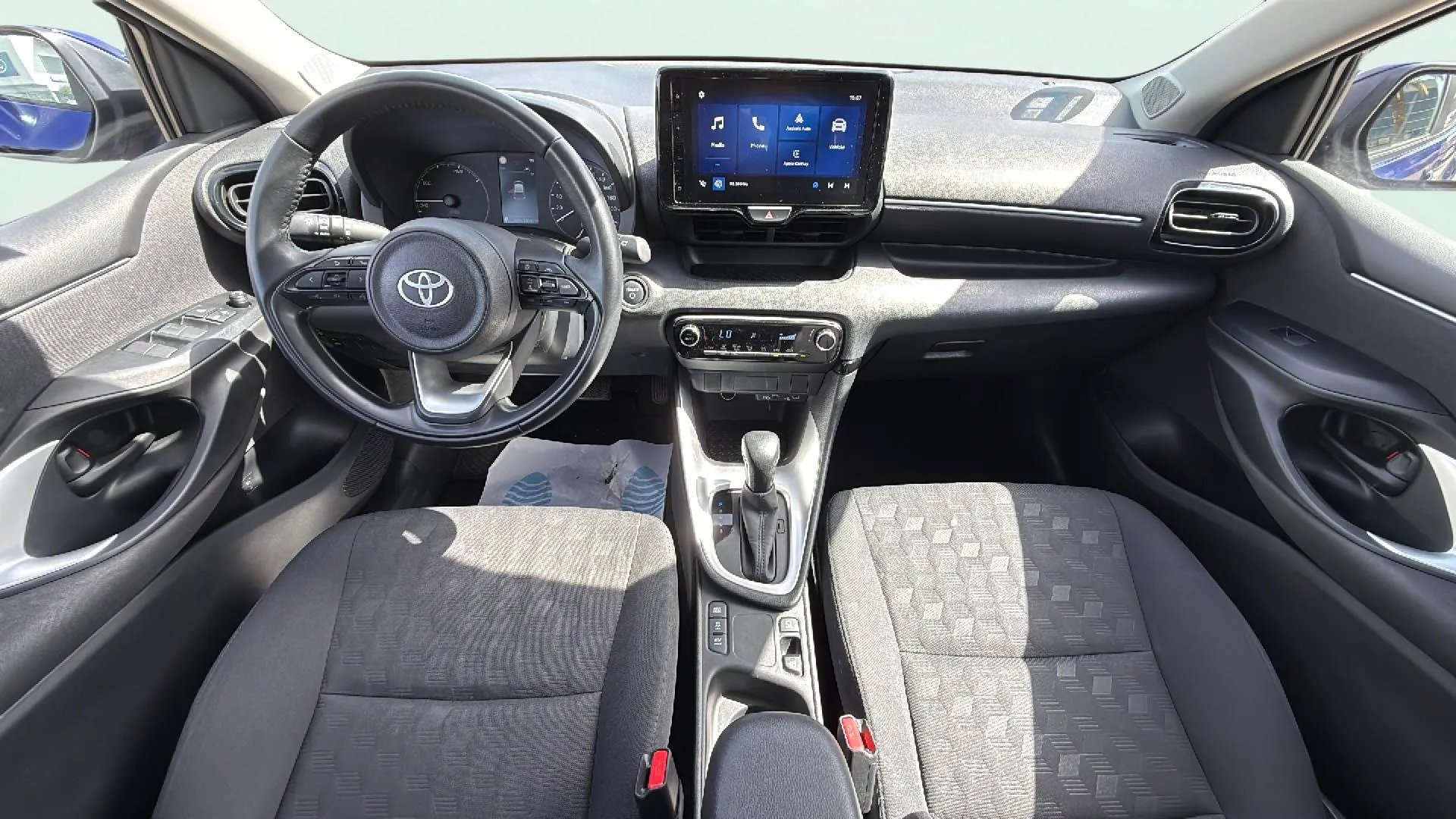 Toyota Yaris 1.5 120H Active Plus - foto 10