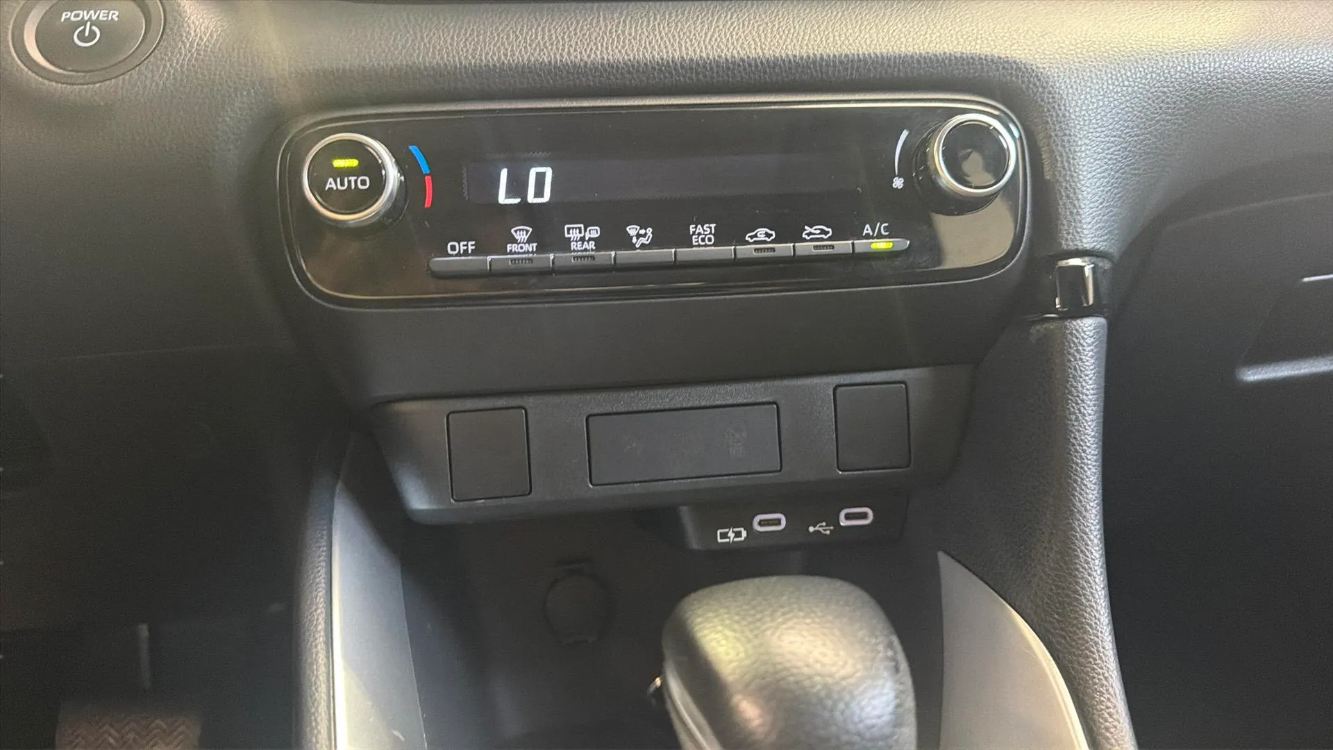 Toyota Yaris 1.5 120H Active Plus - foto 15