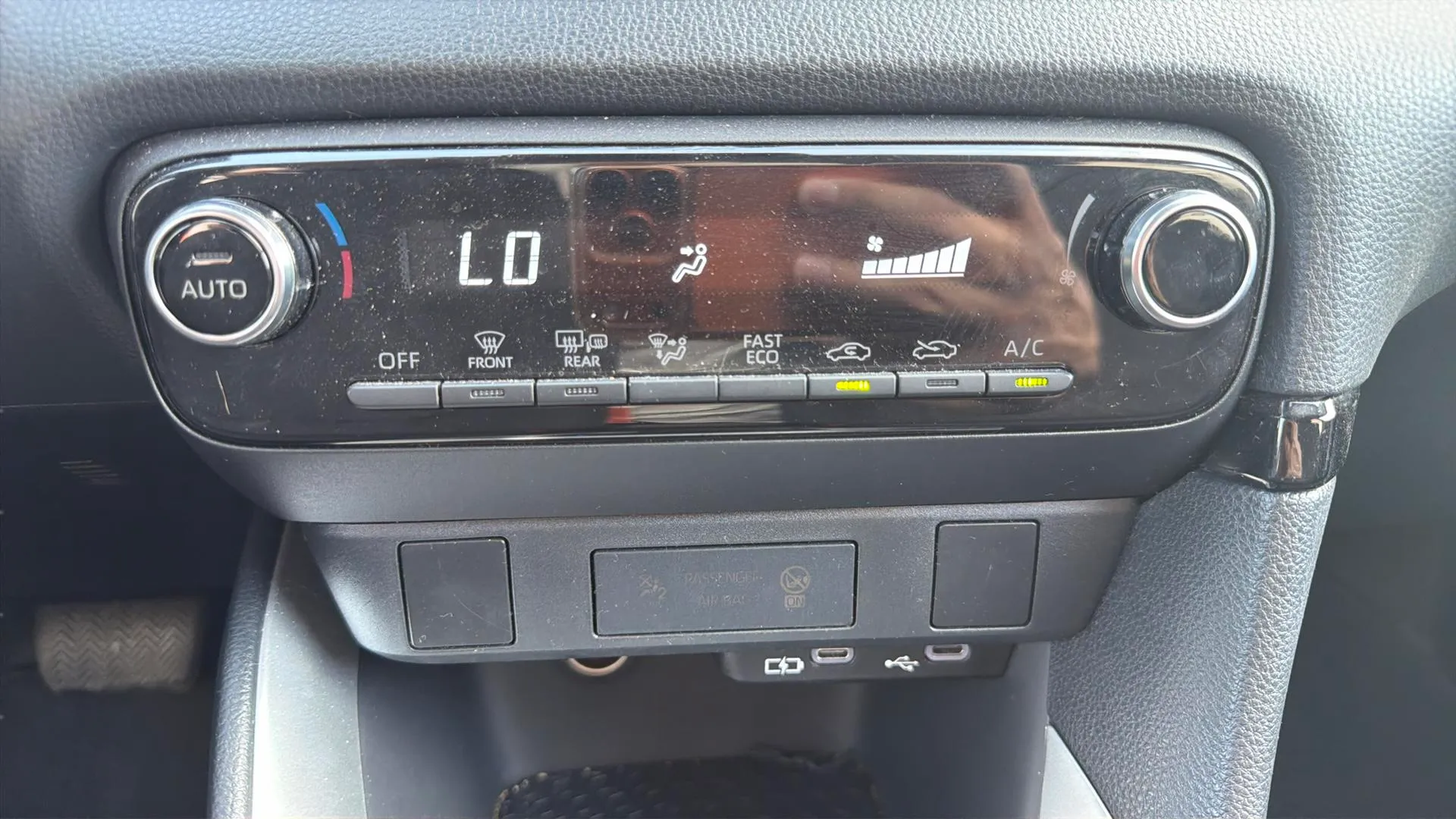 Toyota Yaris 1.5 120H Active Plus - foto 14