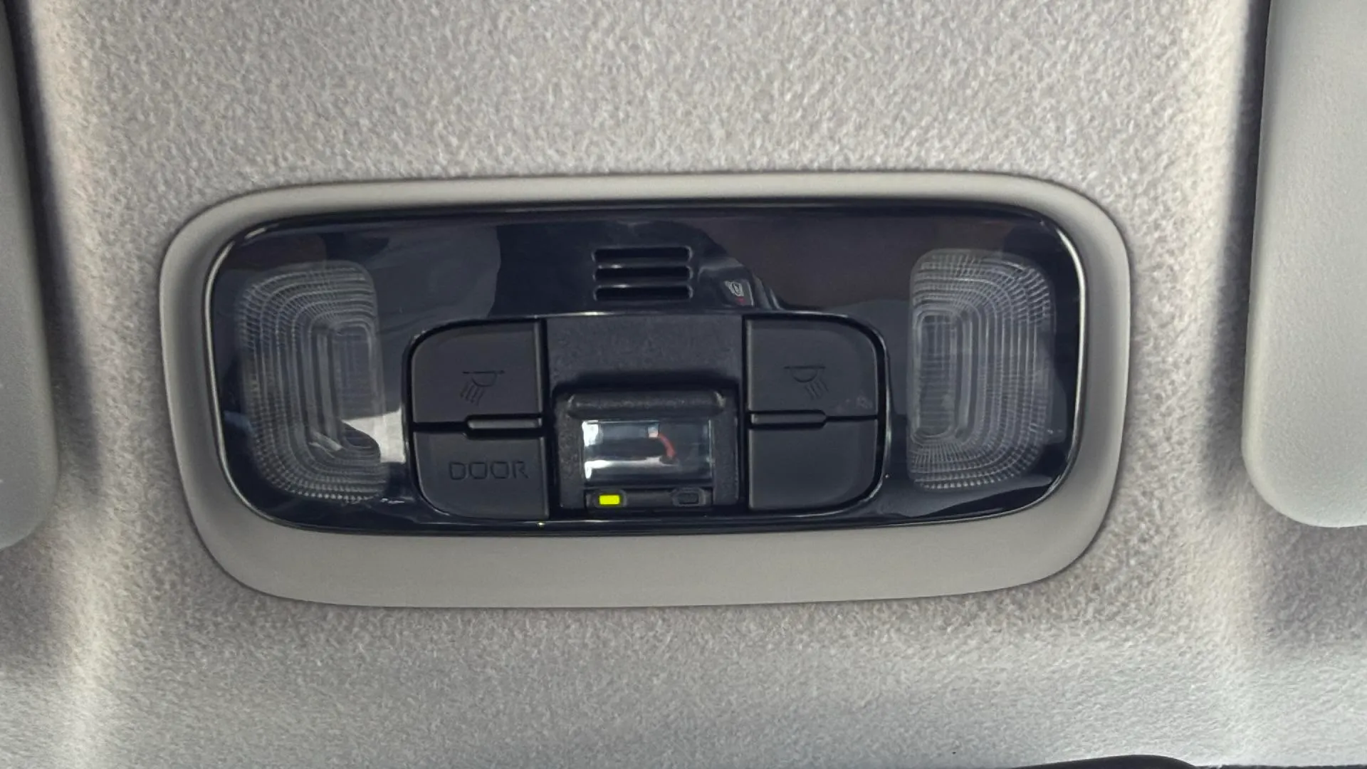 Toyota Yaris 1.5 120H Active Plus - foto 21