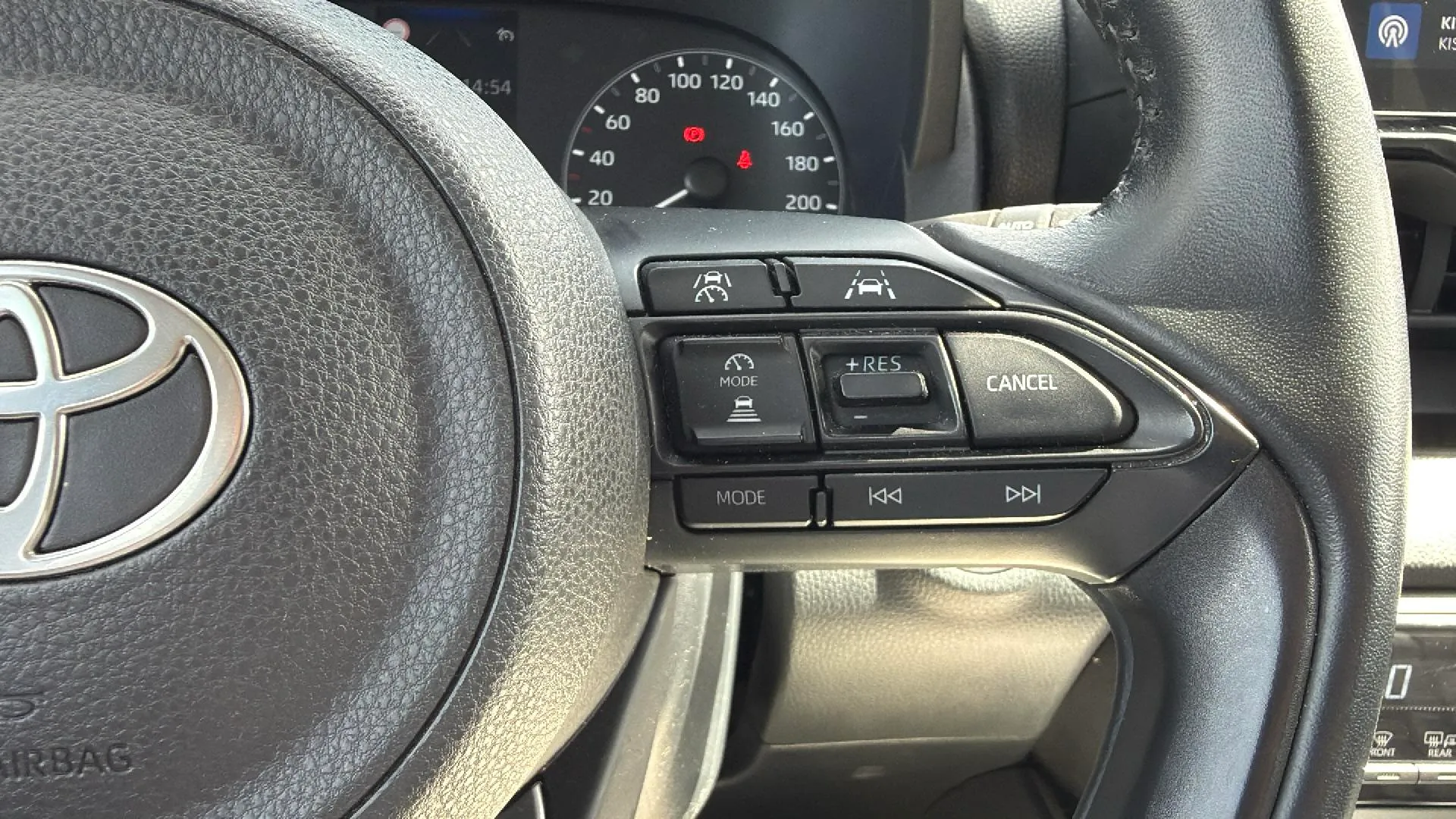 Toyota Yaris 1.5 120H Active Plus - foto 13