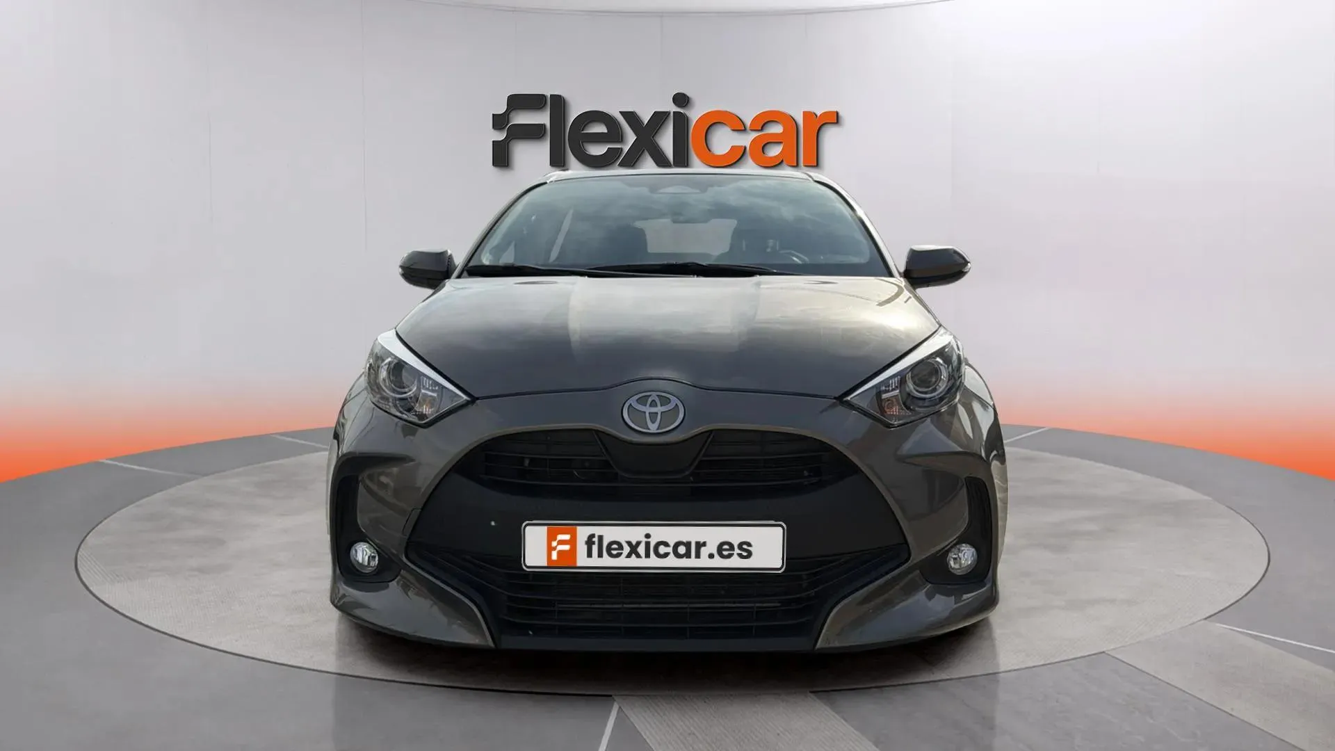 Toyota Yaris 1.5 120H Active Plus - foto 2
