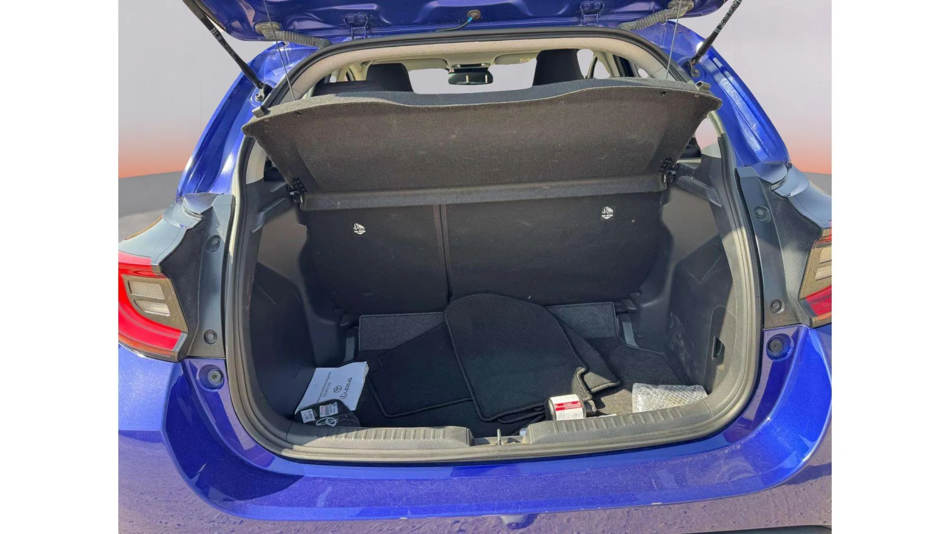 Toyota Yaris 1.5 120H Active Plus - foto 18