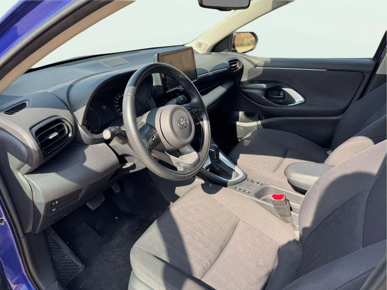 Toyota Yaris 1.5 120H Active Plus - foto 9