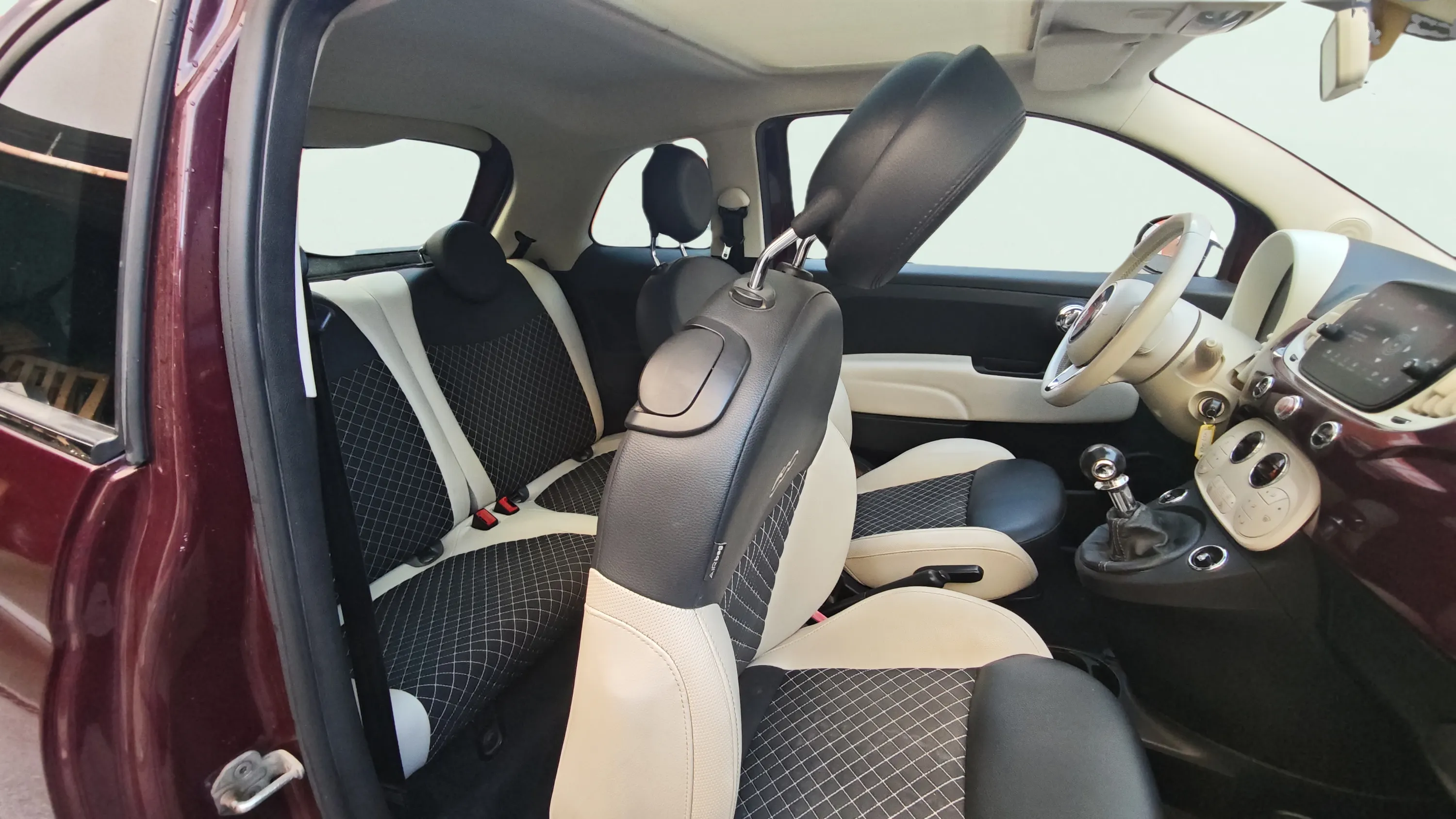 Fiat 500 Dolcevita 1.0 Hybrid - foto 9