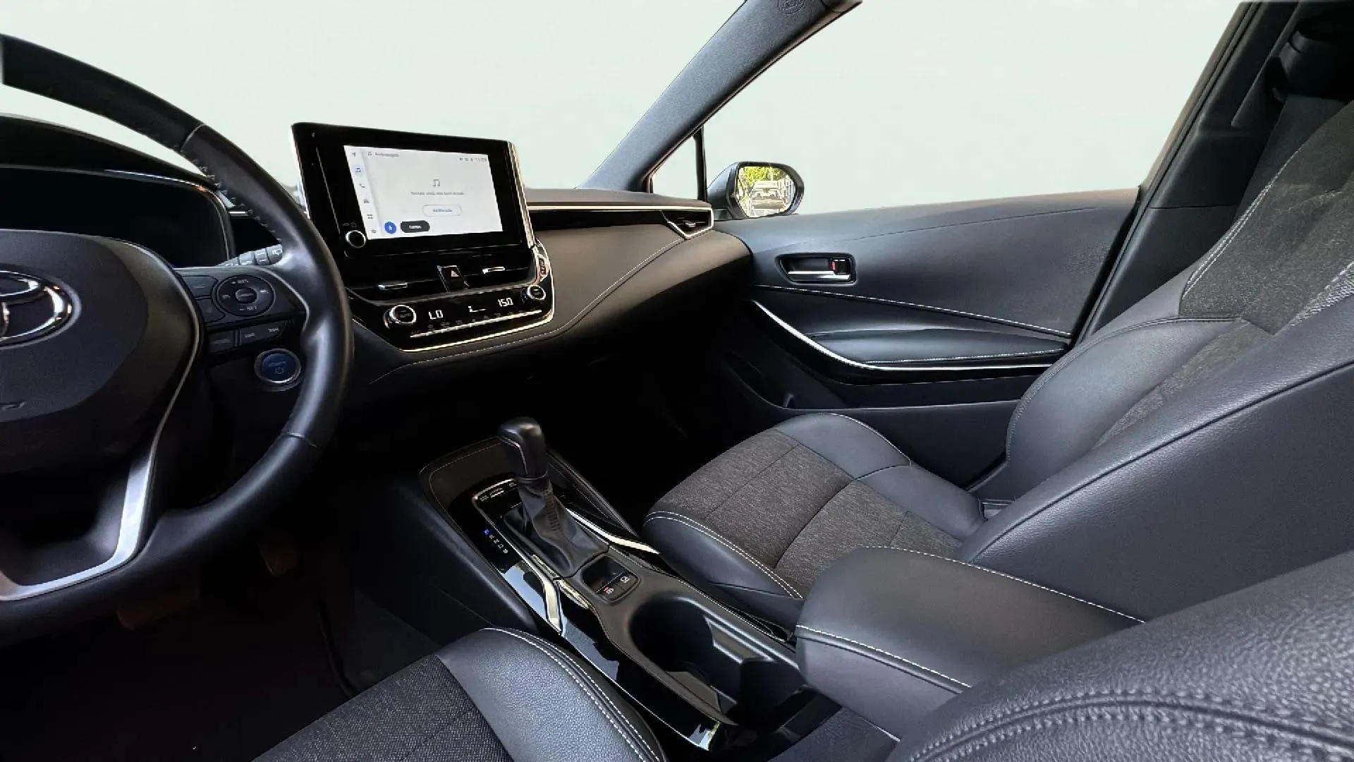 Toyota Corolla 1.8 125H Style E-CVT - foto 20