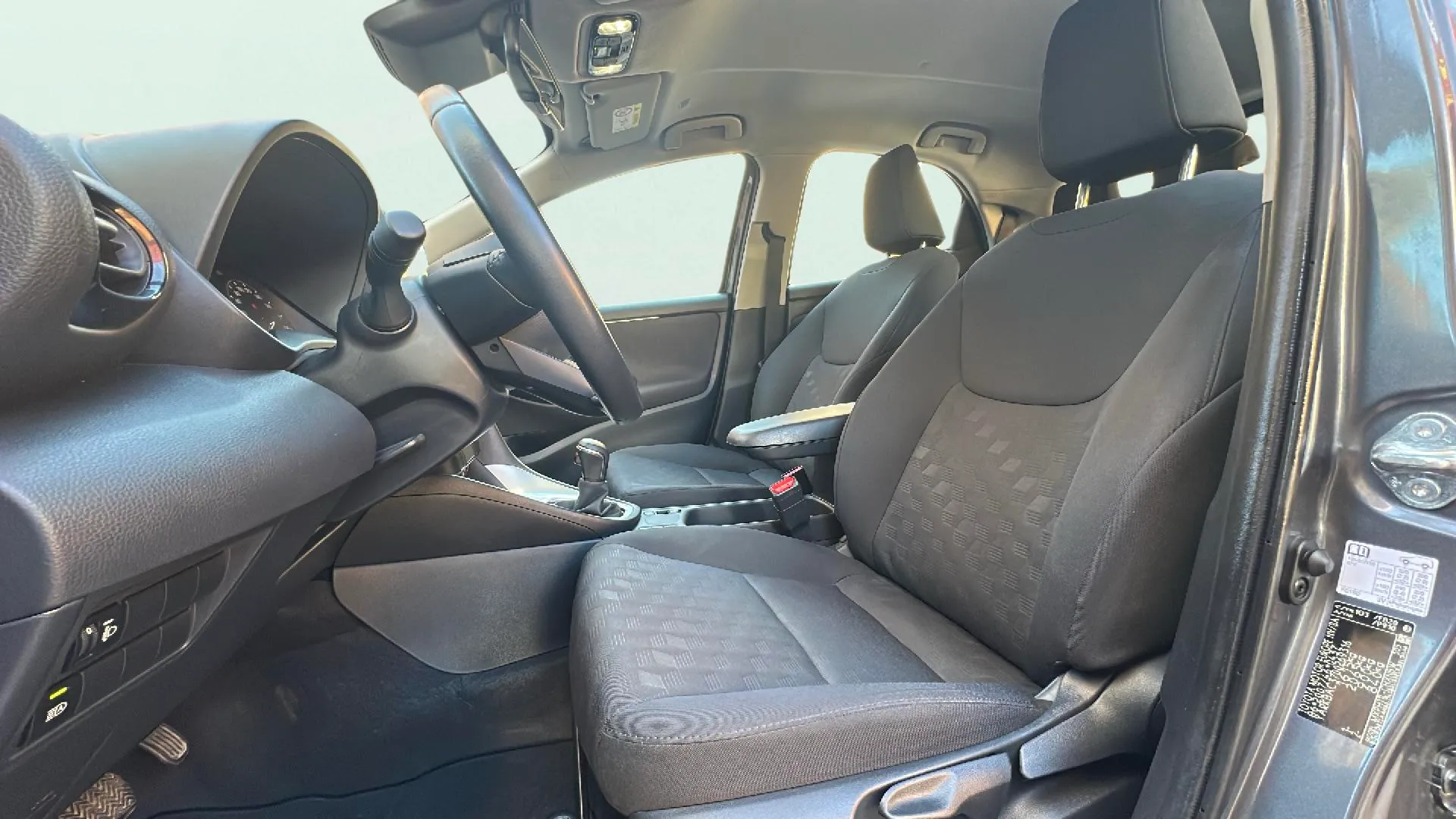 Toyota Yaris 1.5 120H Active Plus - foto 15