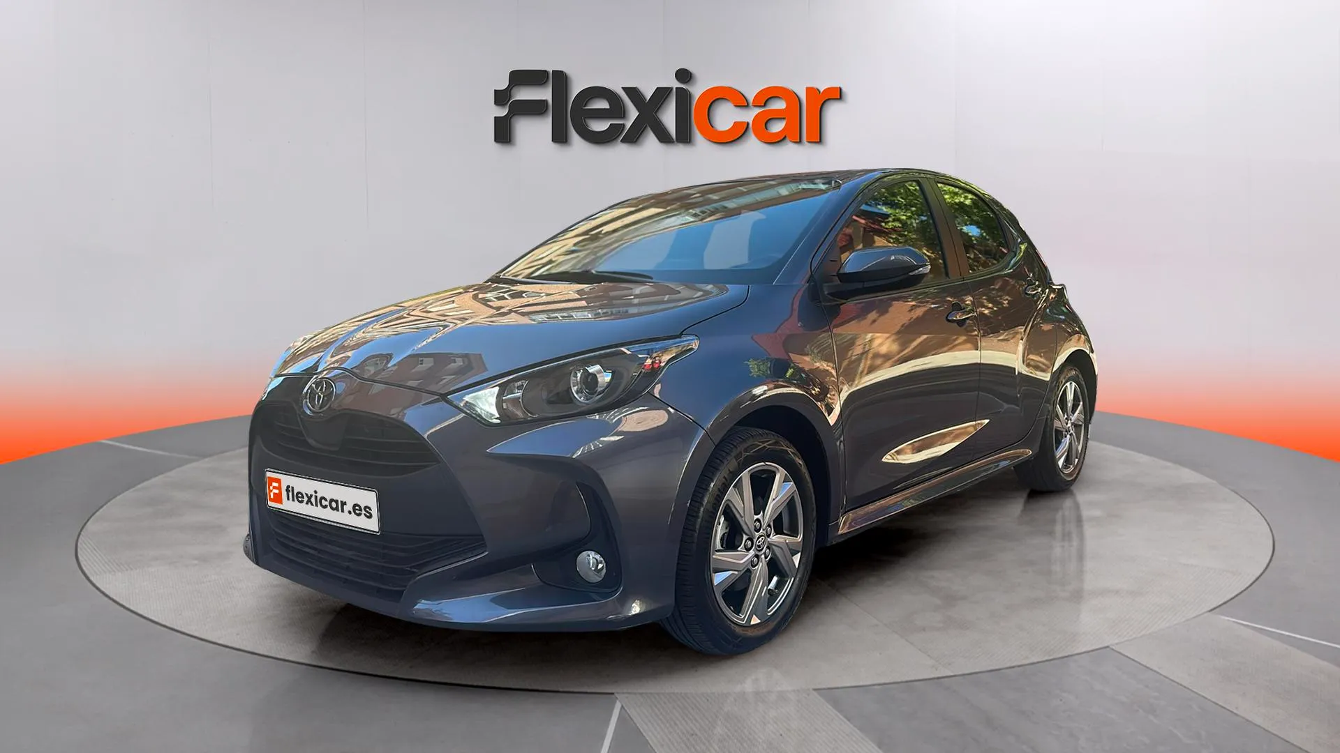 Toyota Yaris 1.5 120H Active Plus - foto 3