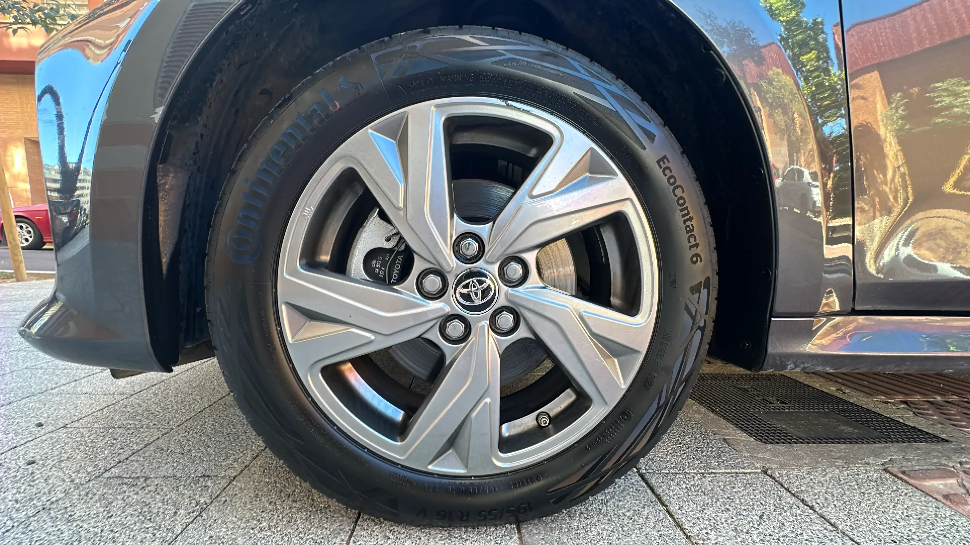 Toyota Yaris 1.5 120H Active Plus - foto 10