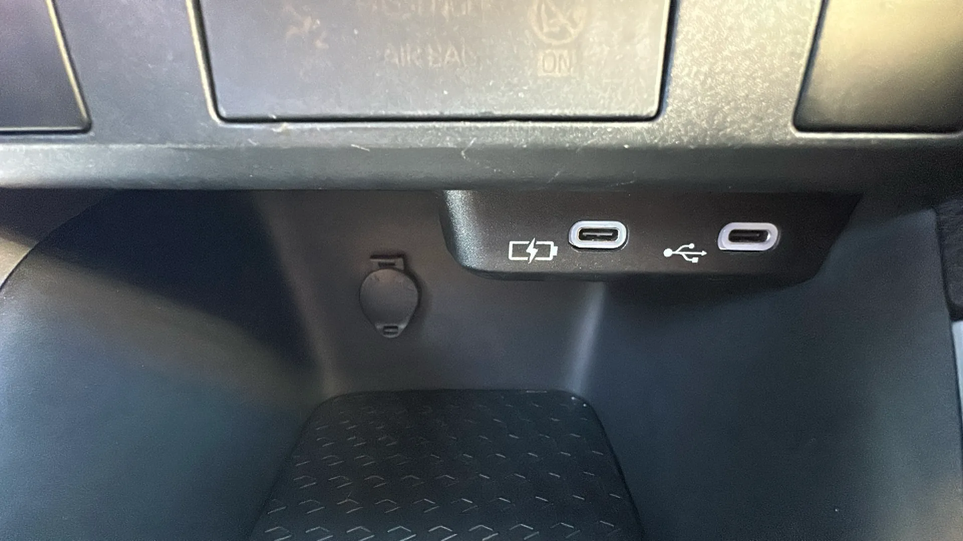 Toyota Yaris 1.5 120H Active Plus - foto 25