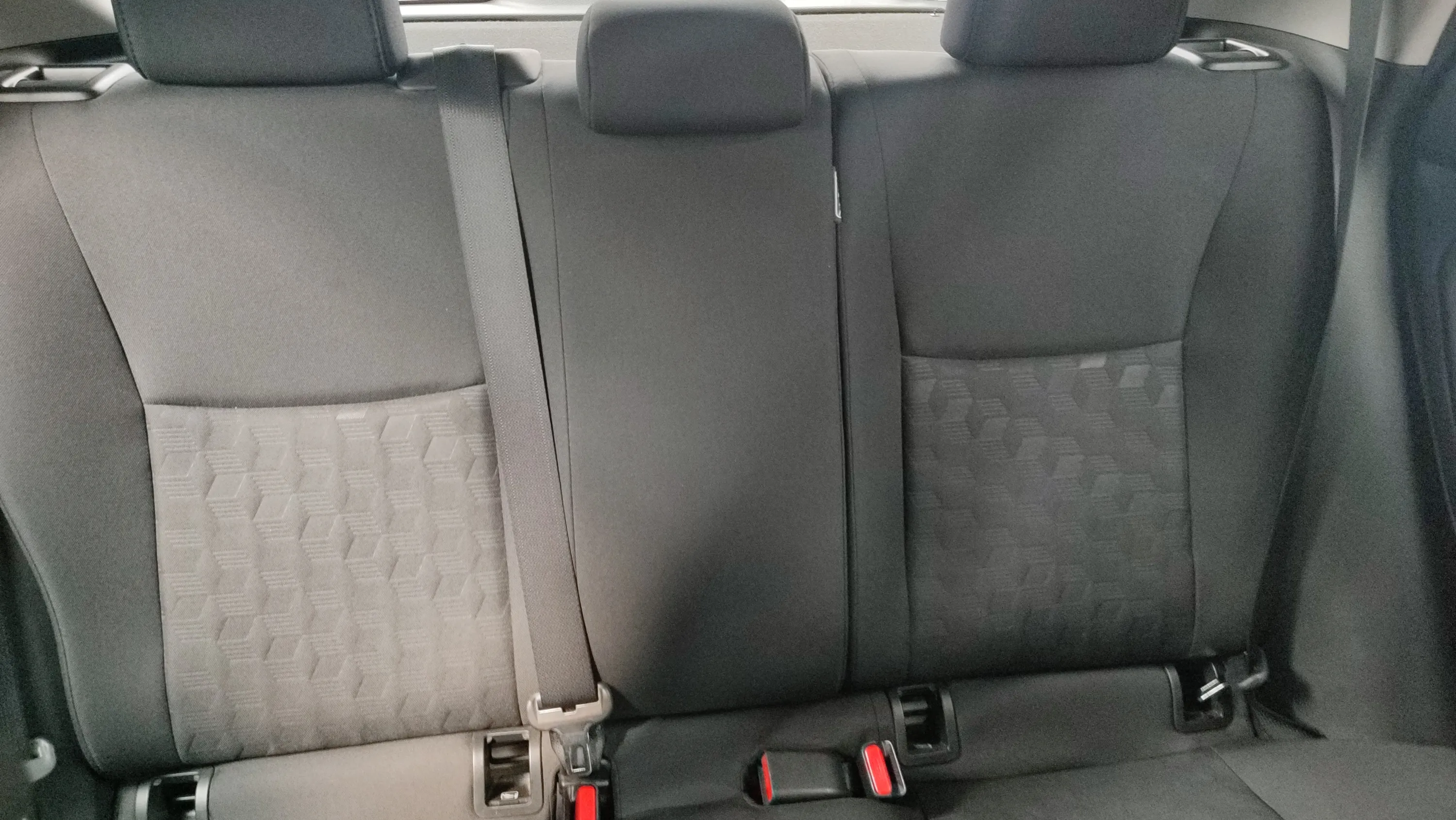 Toyota Yaris 1.5 120H Active Plus - foto 19