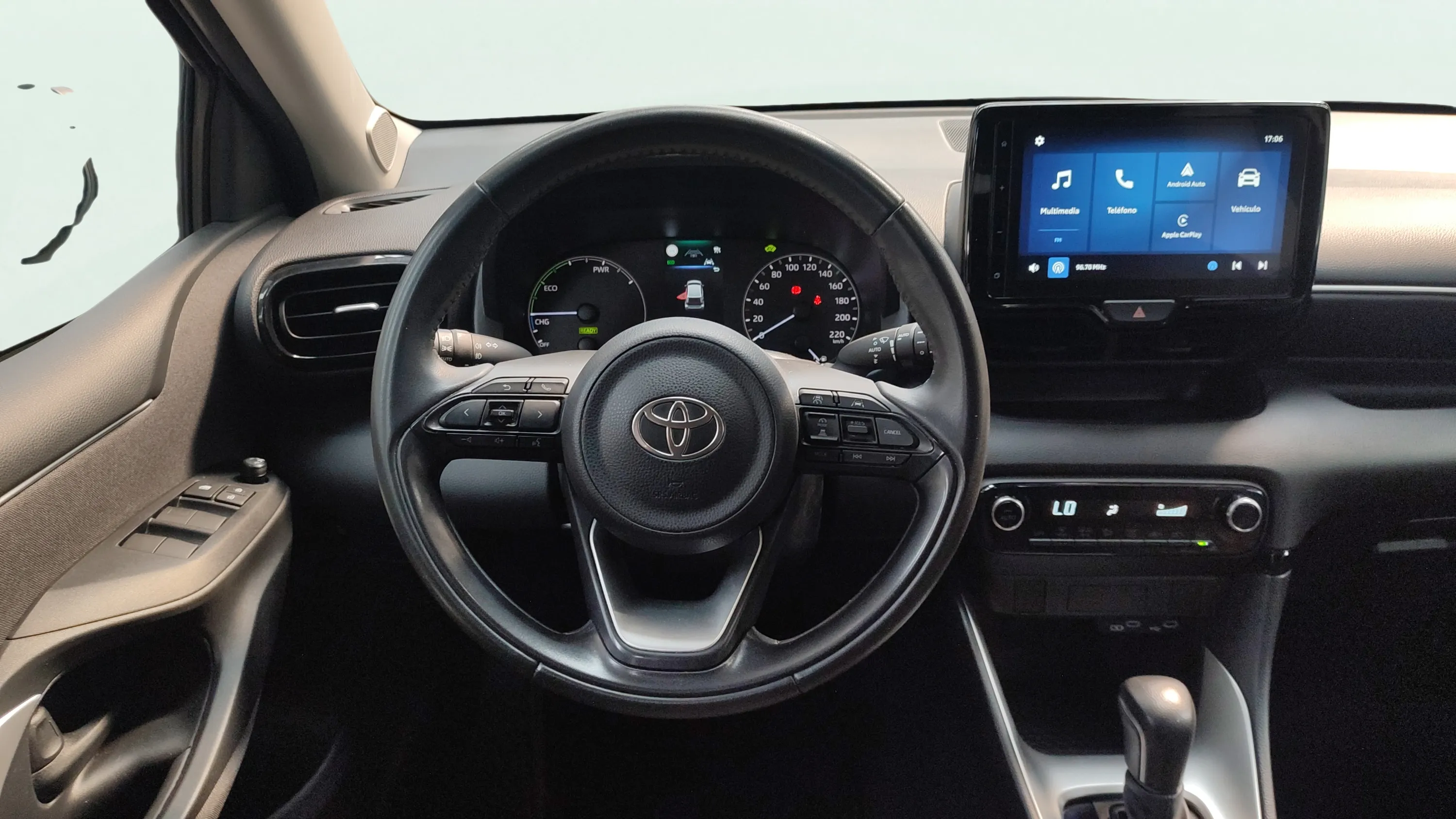 Toyota Yaris 1.5 120H Active Plus - foto 10