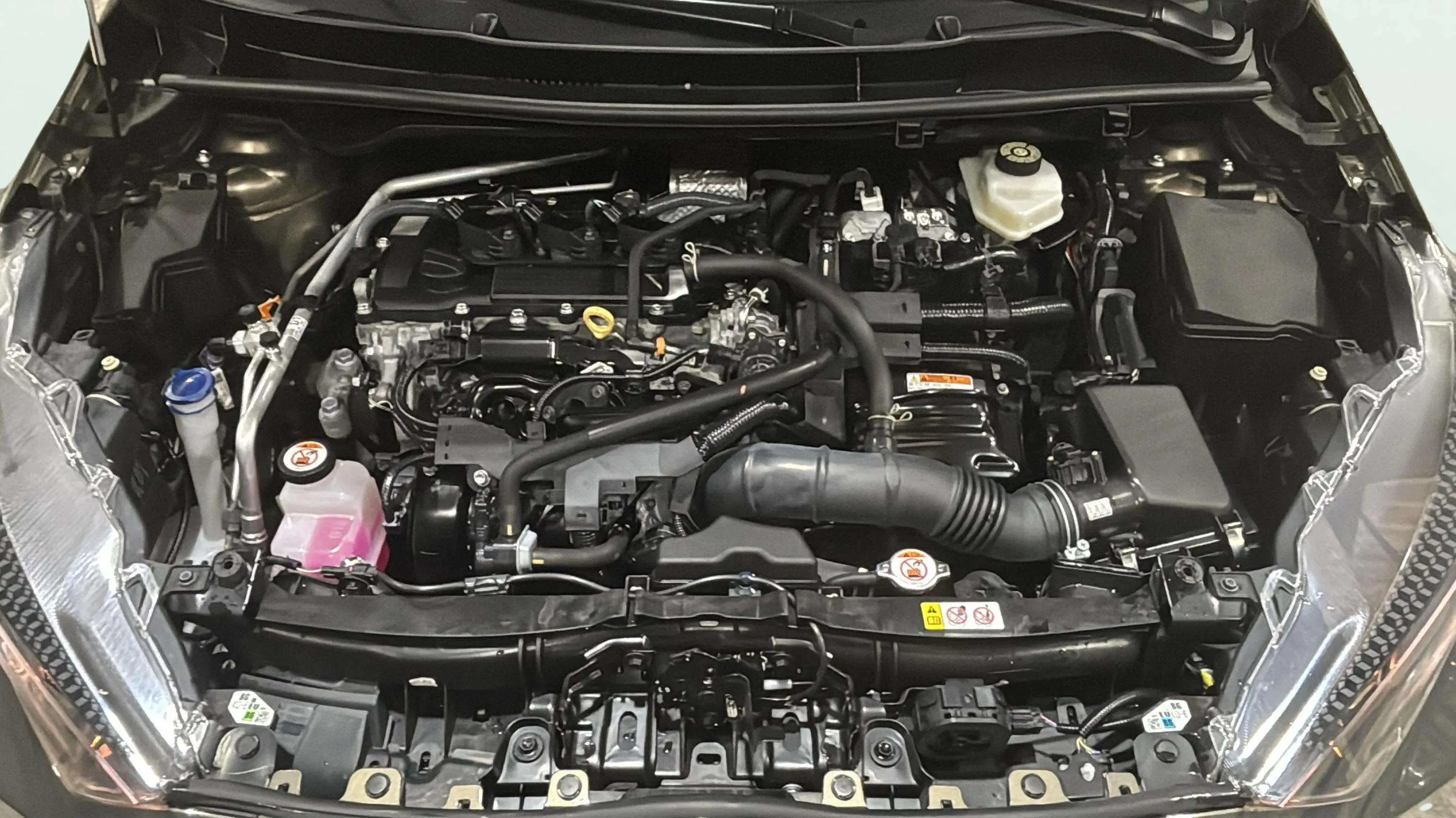 Toyota Yaris 1.5 120H Active Plus - foto 23