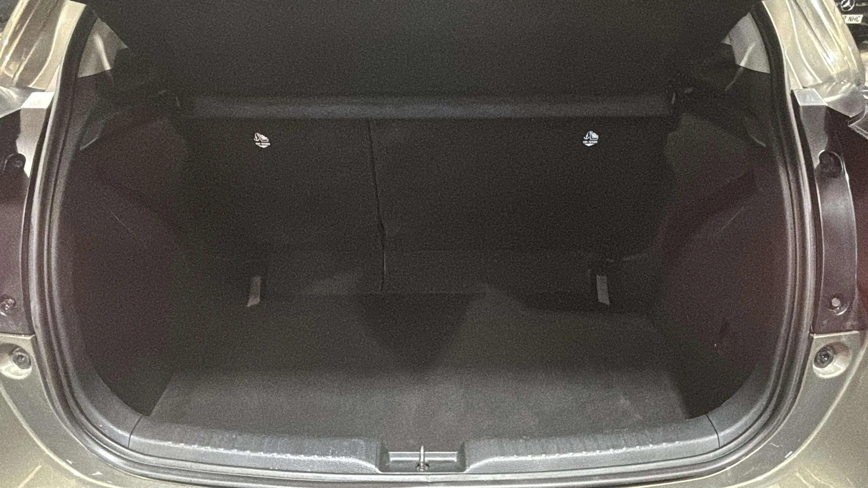 Toyota Yaris 1.5 120H Active Plus - foto 9