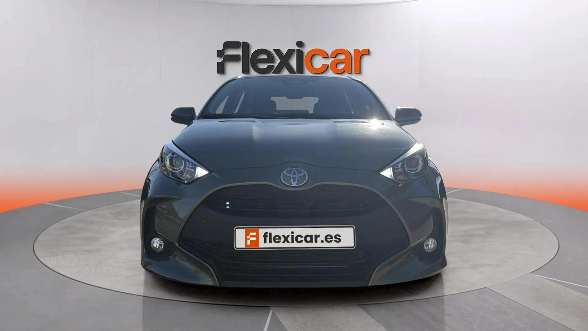Toyota Yaris 1.5 120H Active Plus - foto 2