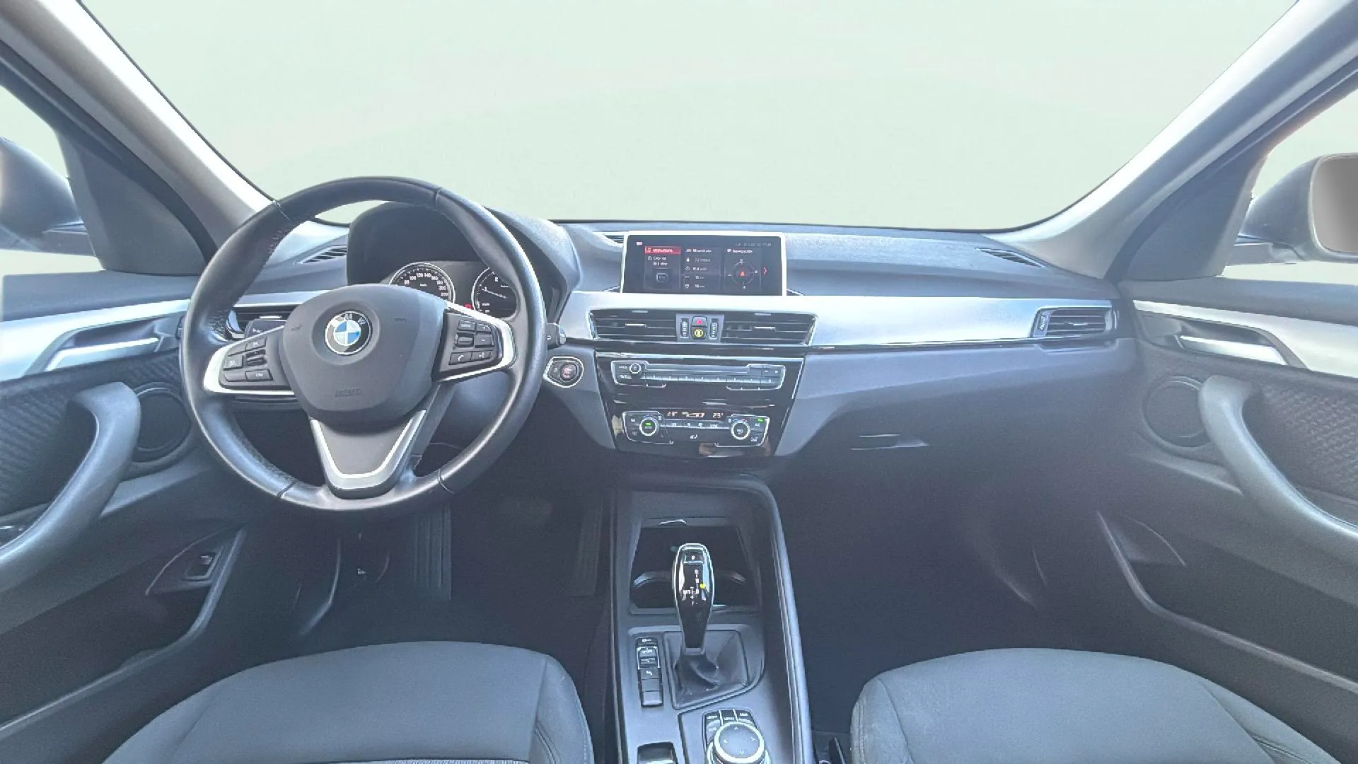 BMW X1 xDrive18dA - foto 14