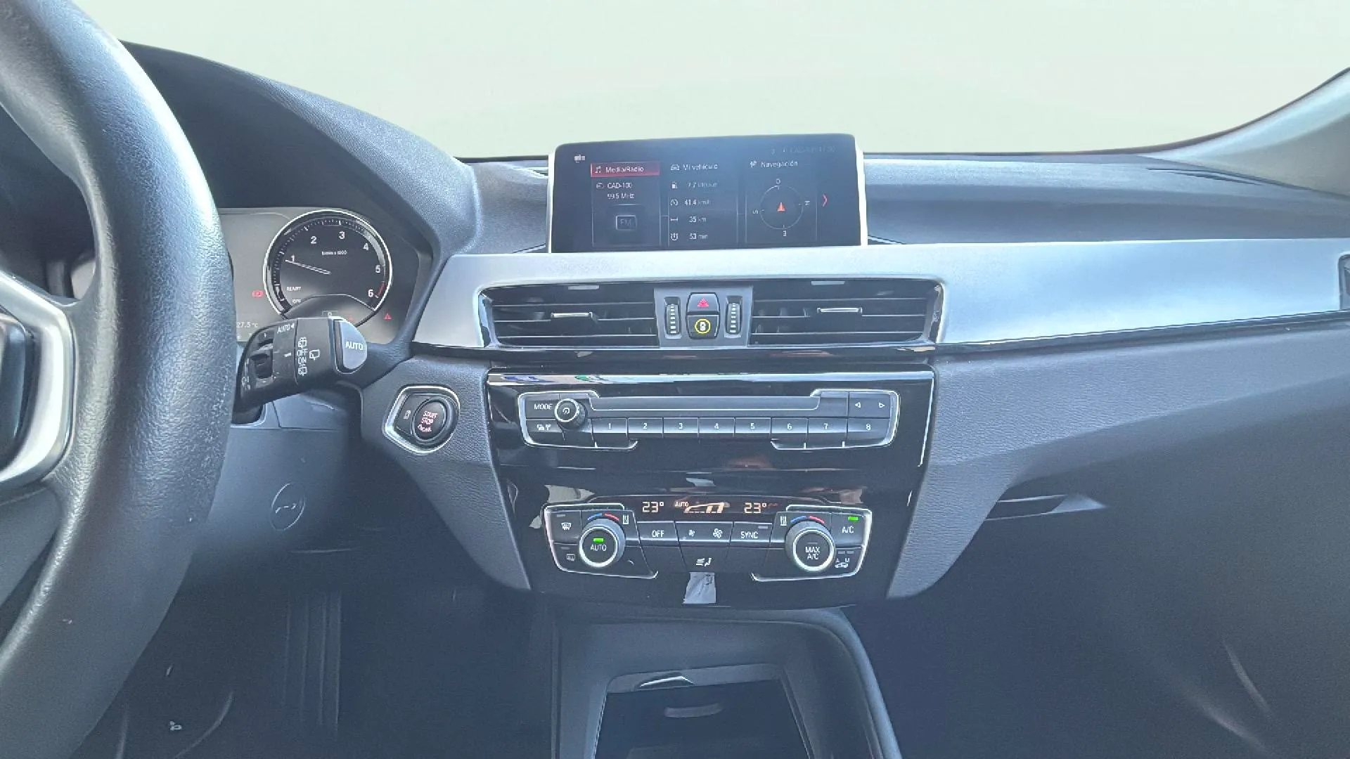 BMW X1 xDrive18dA - foto 15