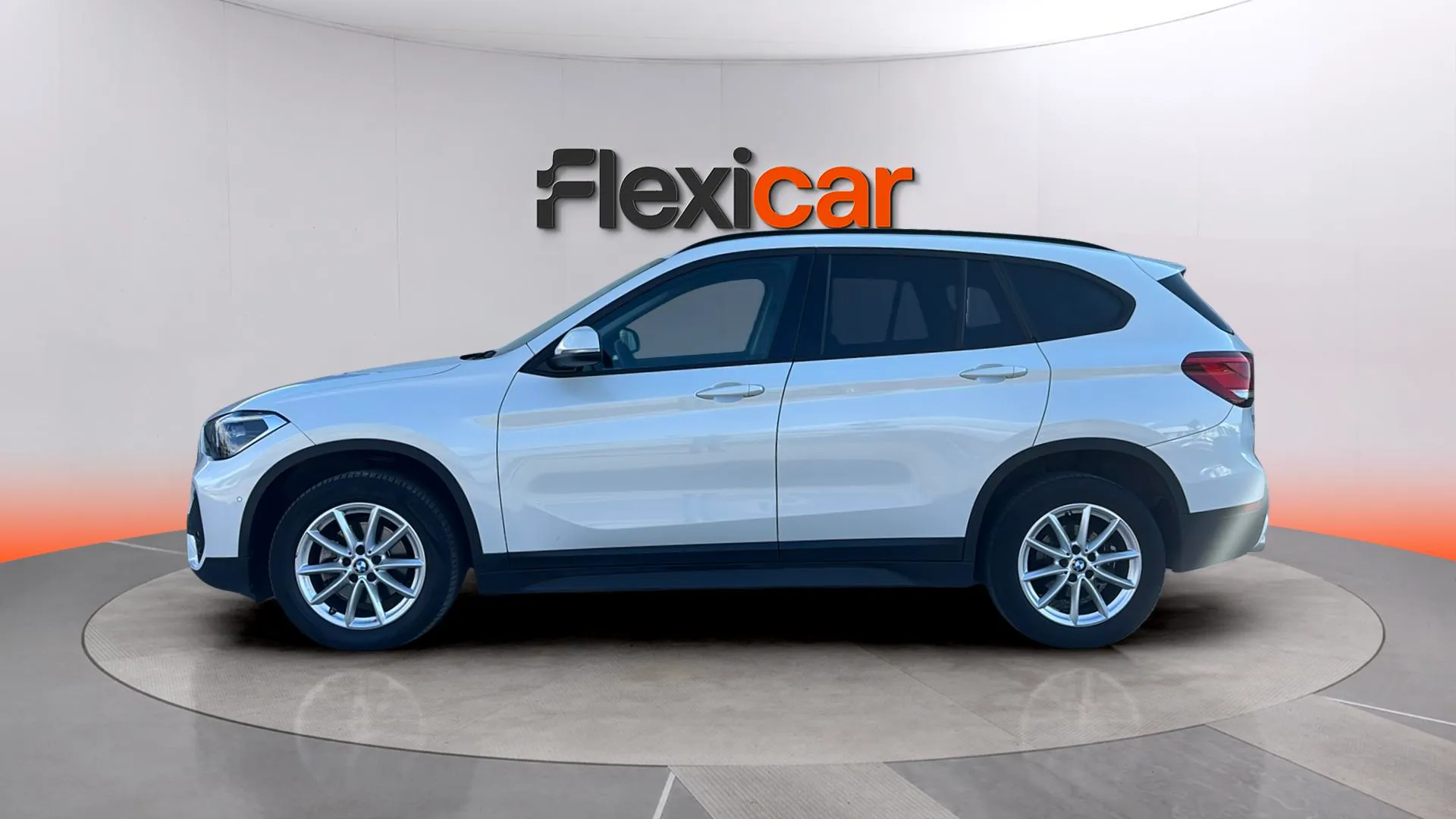 BMW X1 xDrive18dA - foto 4