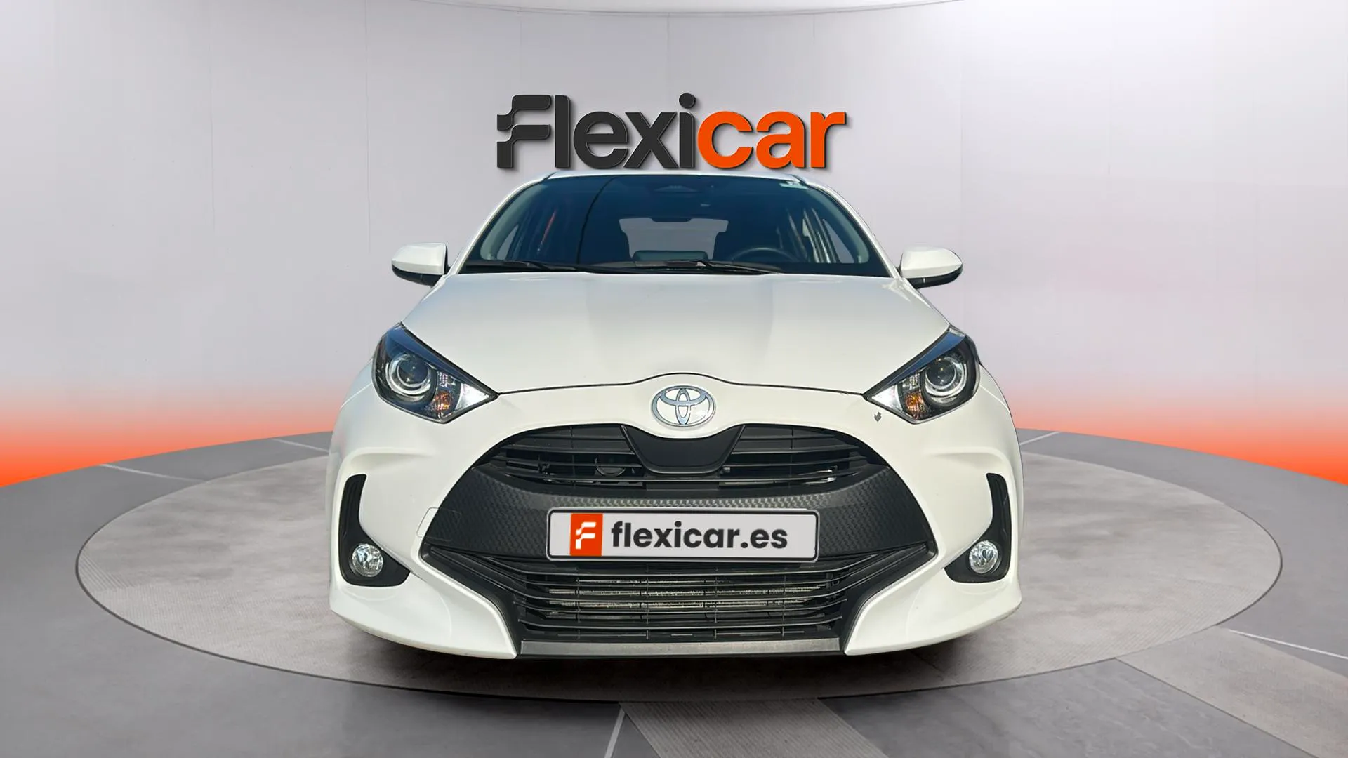 Toyota Yaris 1.5 120H Active Plus - foto 2