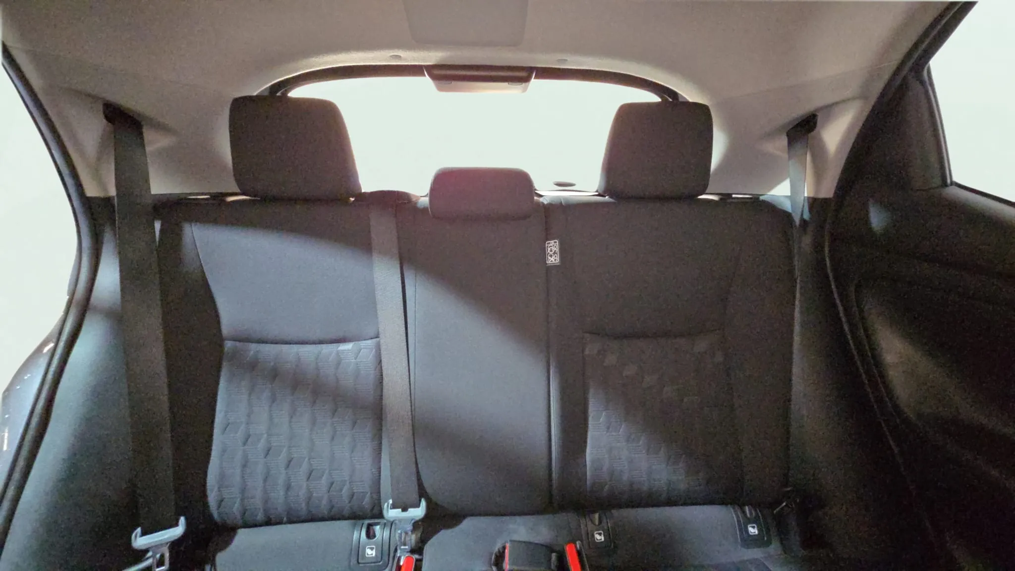Toyota Yaris 1.5 120H Style - foto 21