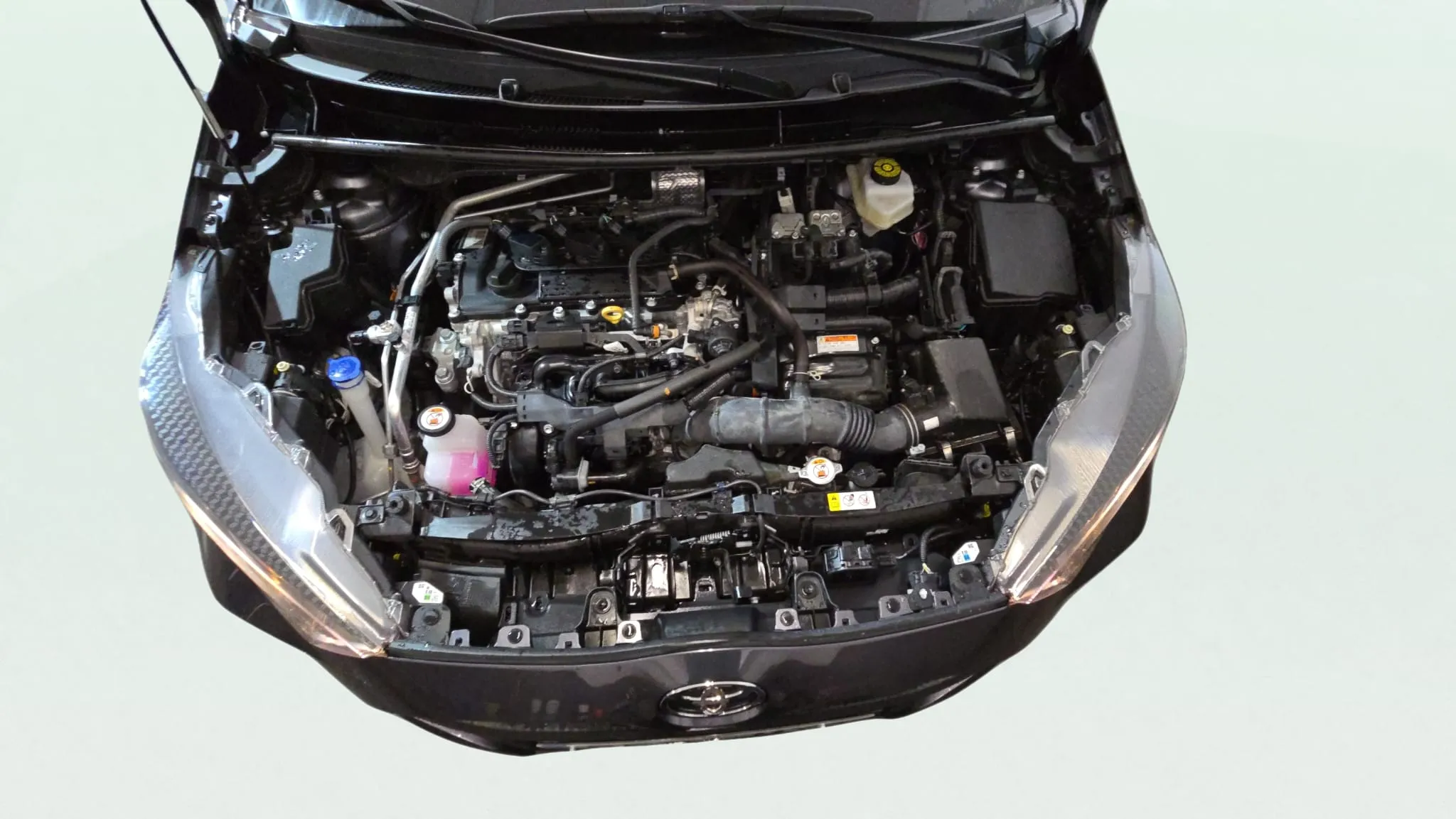 Toyota Yaris 1.5 120H Style - foto 23