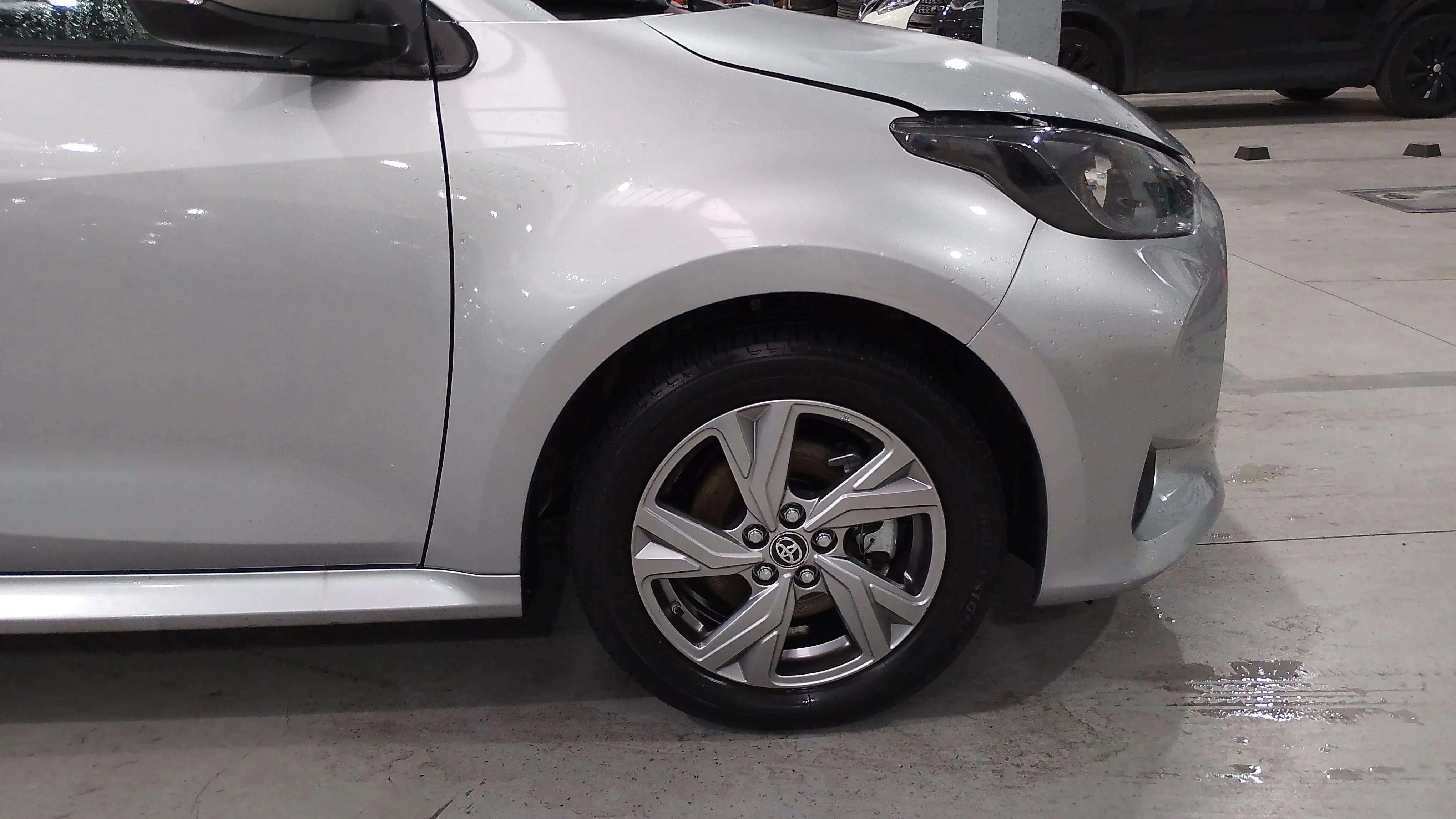 Toyota Yaris 1.5 120H Active Plus - foto 15