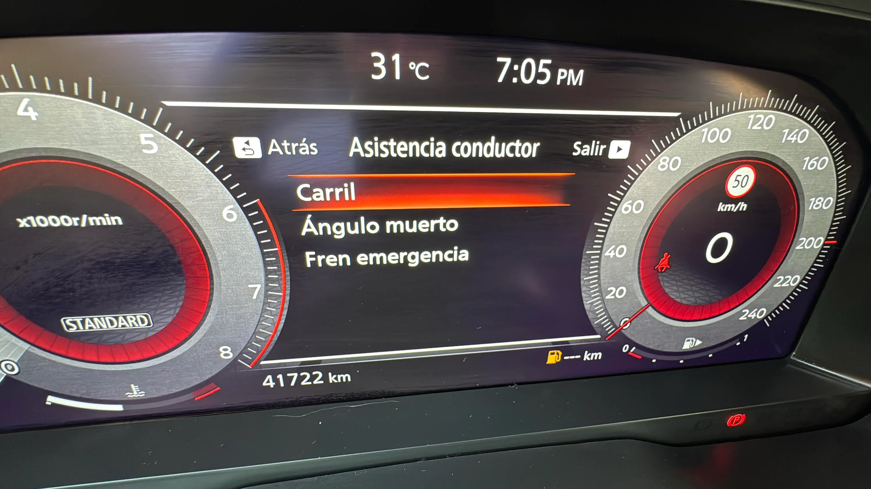 Nissan Qashqai DIG-T N-Connecta - foto 25