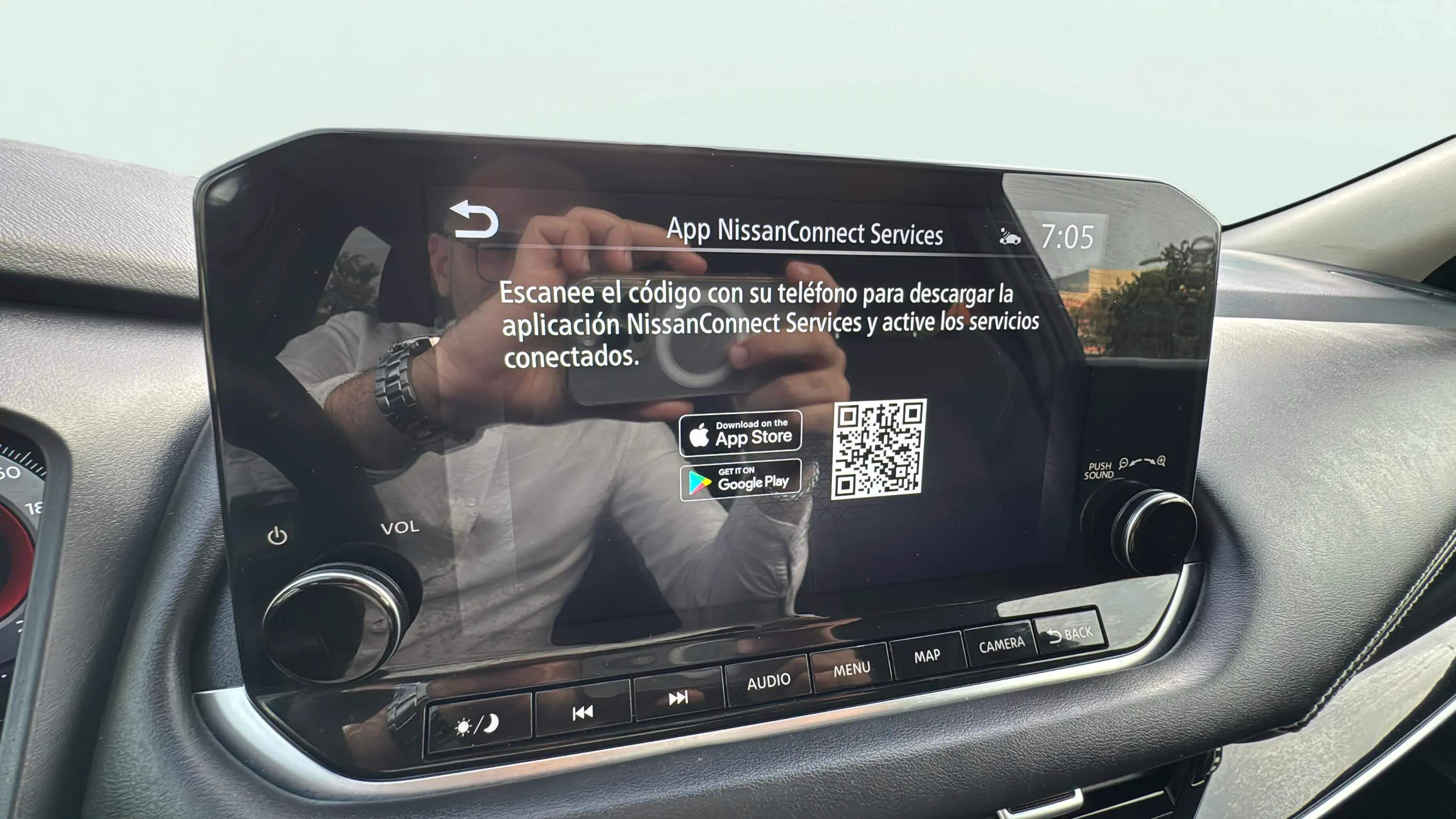 Nissan Qashqai DIG-T N-Connecta - foto 23